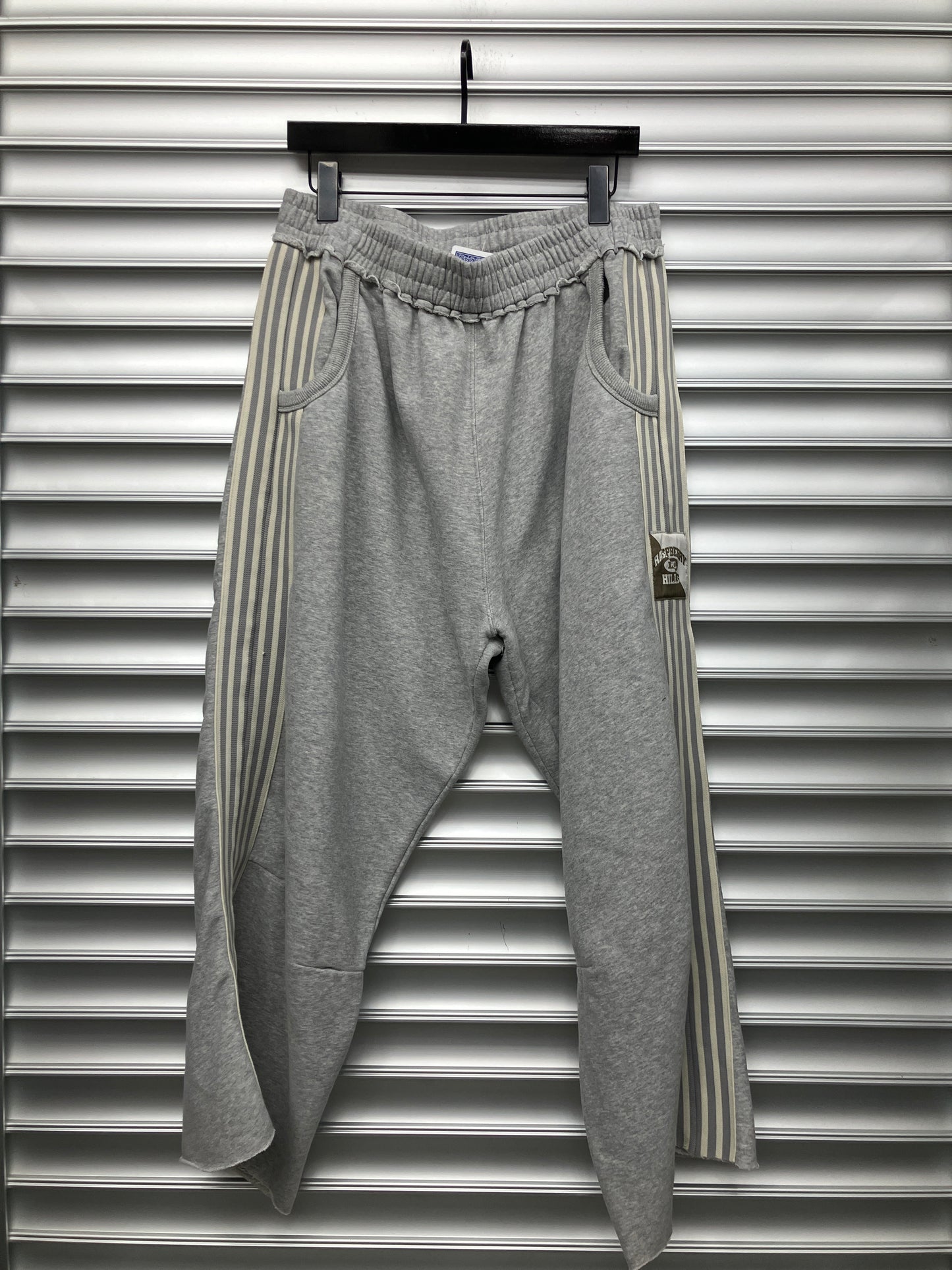 Raspberry Grey 3/4 Shorts - L