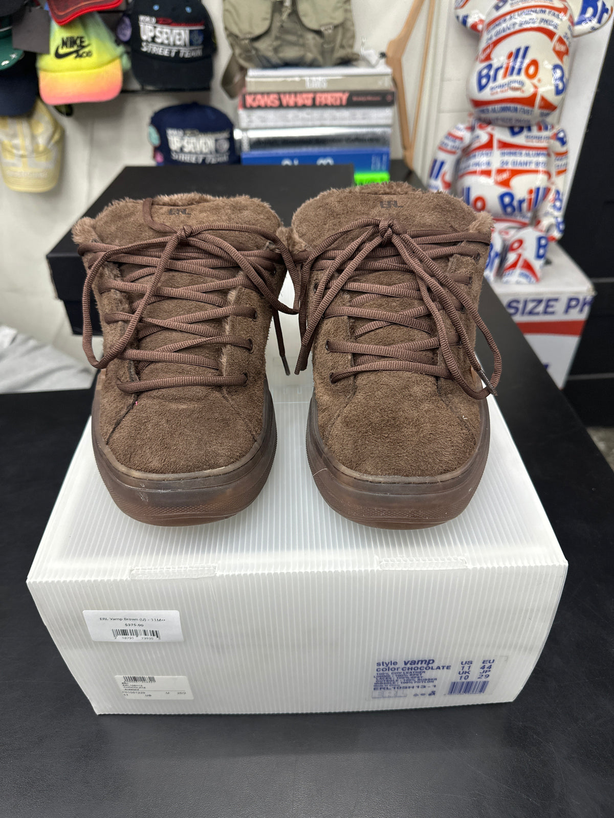ERL Vamp Brown (U) - 11M**