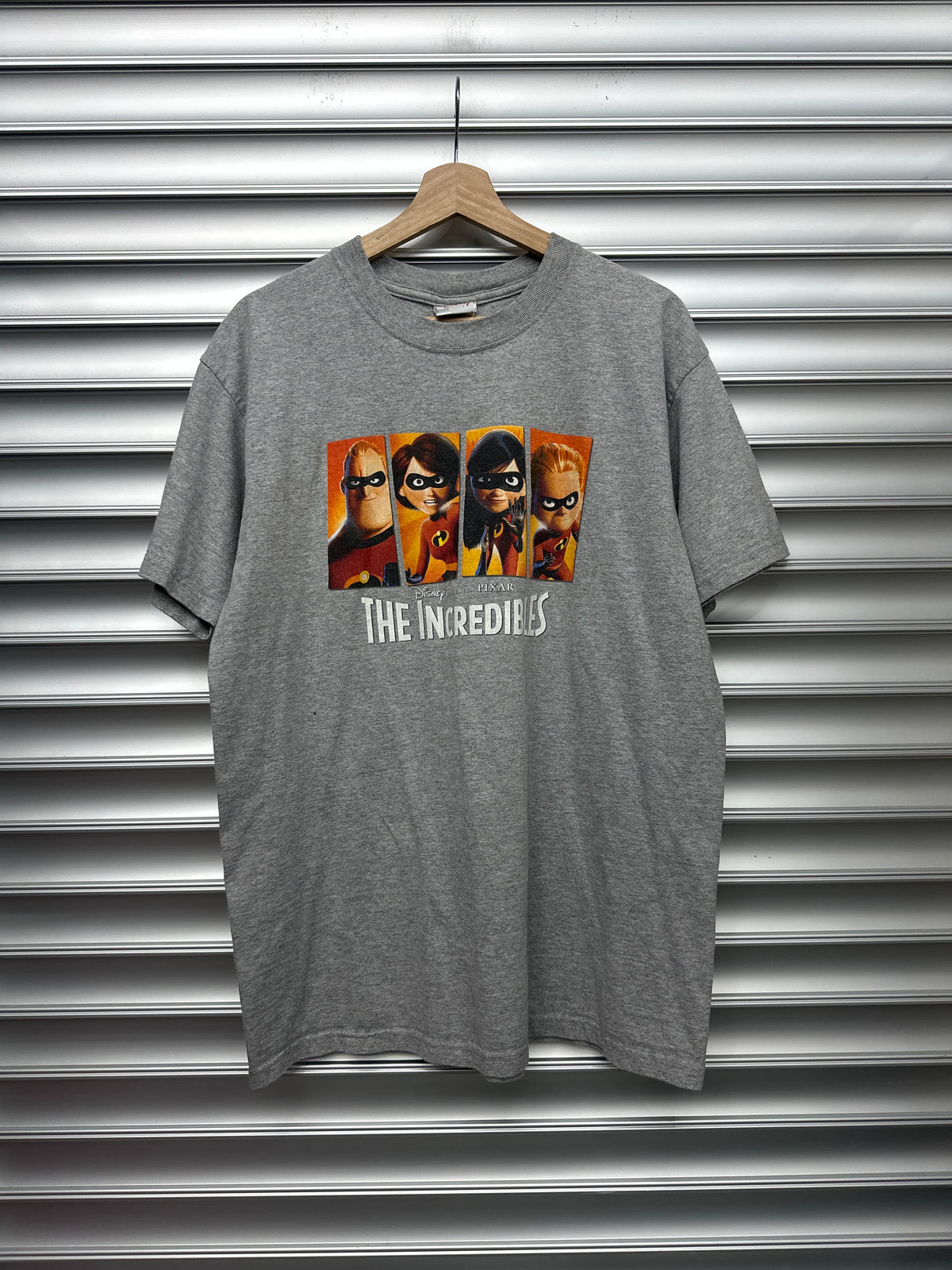 Vintage Incredibles Tee - L**