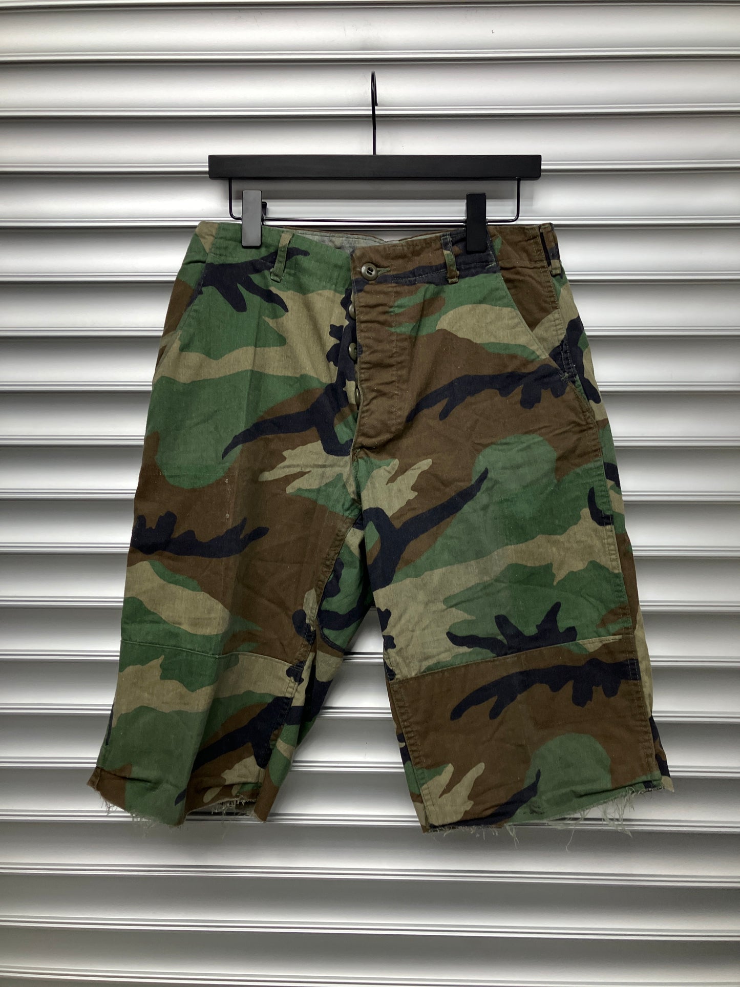 Vintage Camo Shorts - 28*