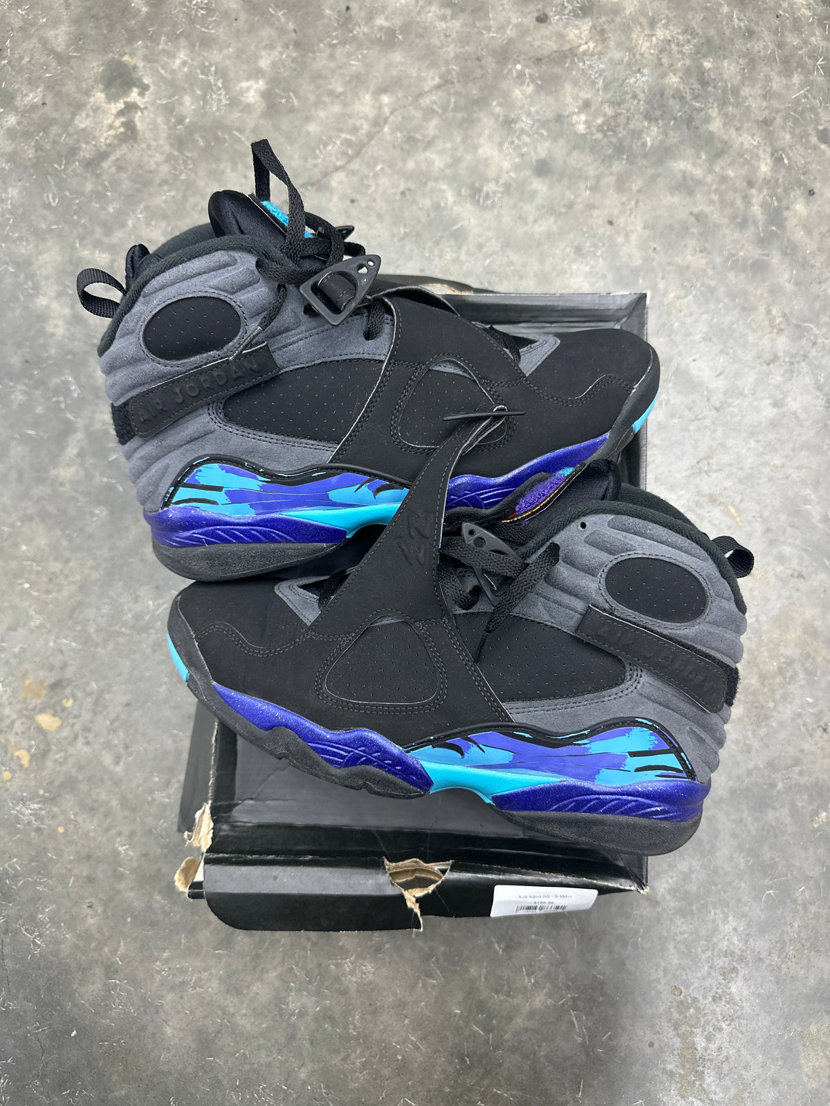 AJ8 Aqua (U) - 9.5M**