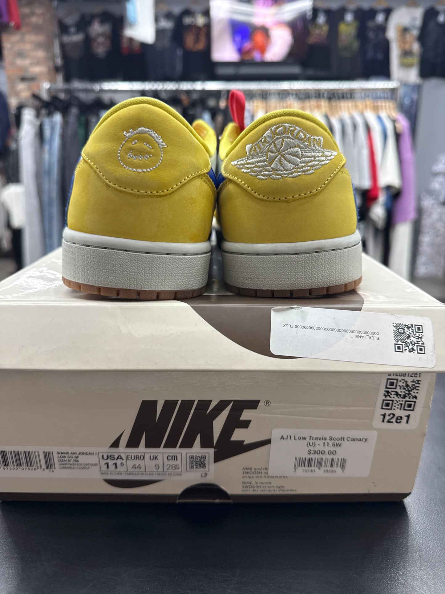 AJ1 Low Travis Scott Canary (U) - 11.5W