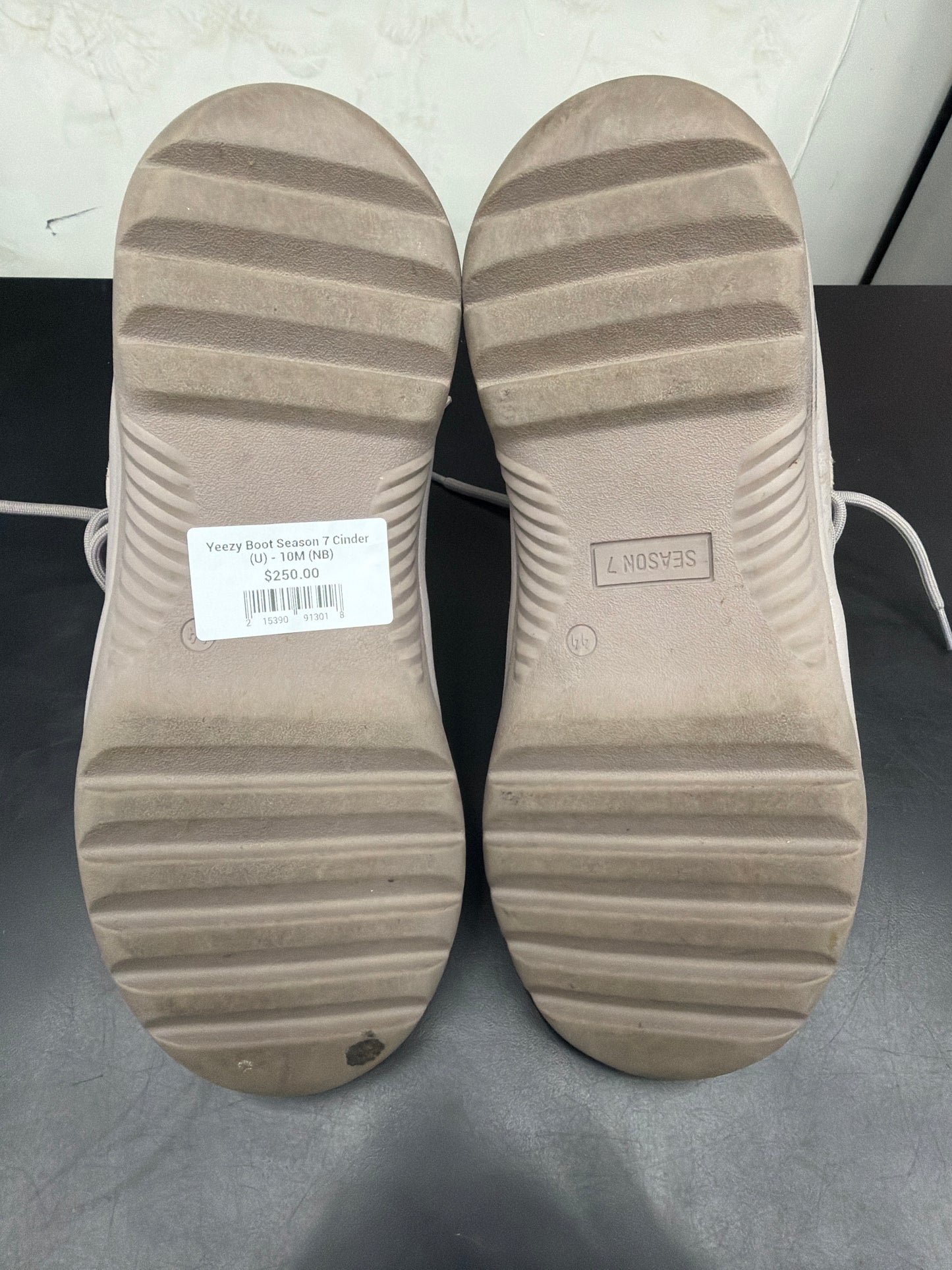 Yeezy Boot Season 7 Cinder (U) - 10M (NB)