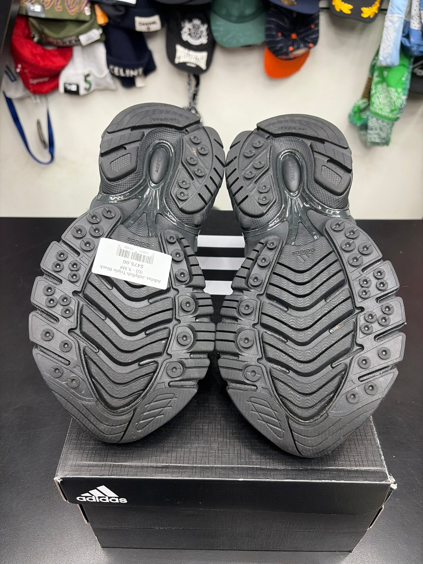 Adidas Jellyfish Triple Black (U) - 9.5M