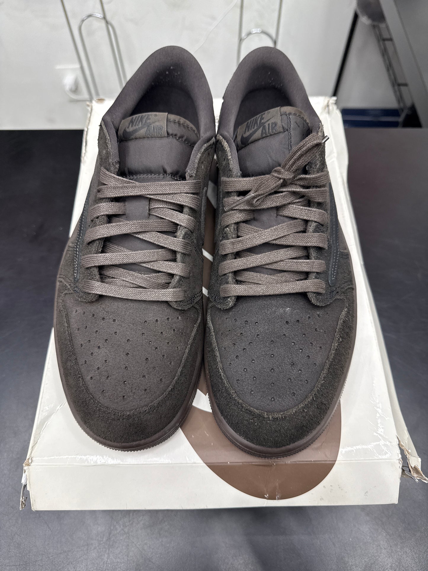 AJ1 Low Travis Scott Velvet Brown (U) - 10.5M