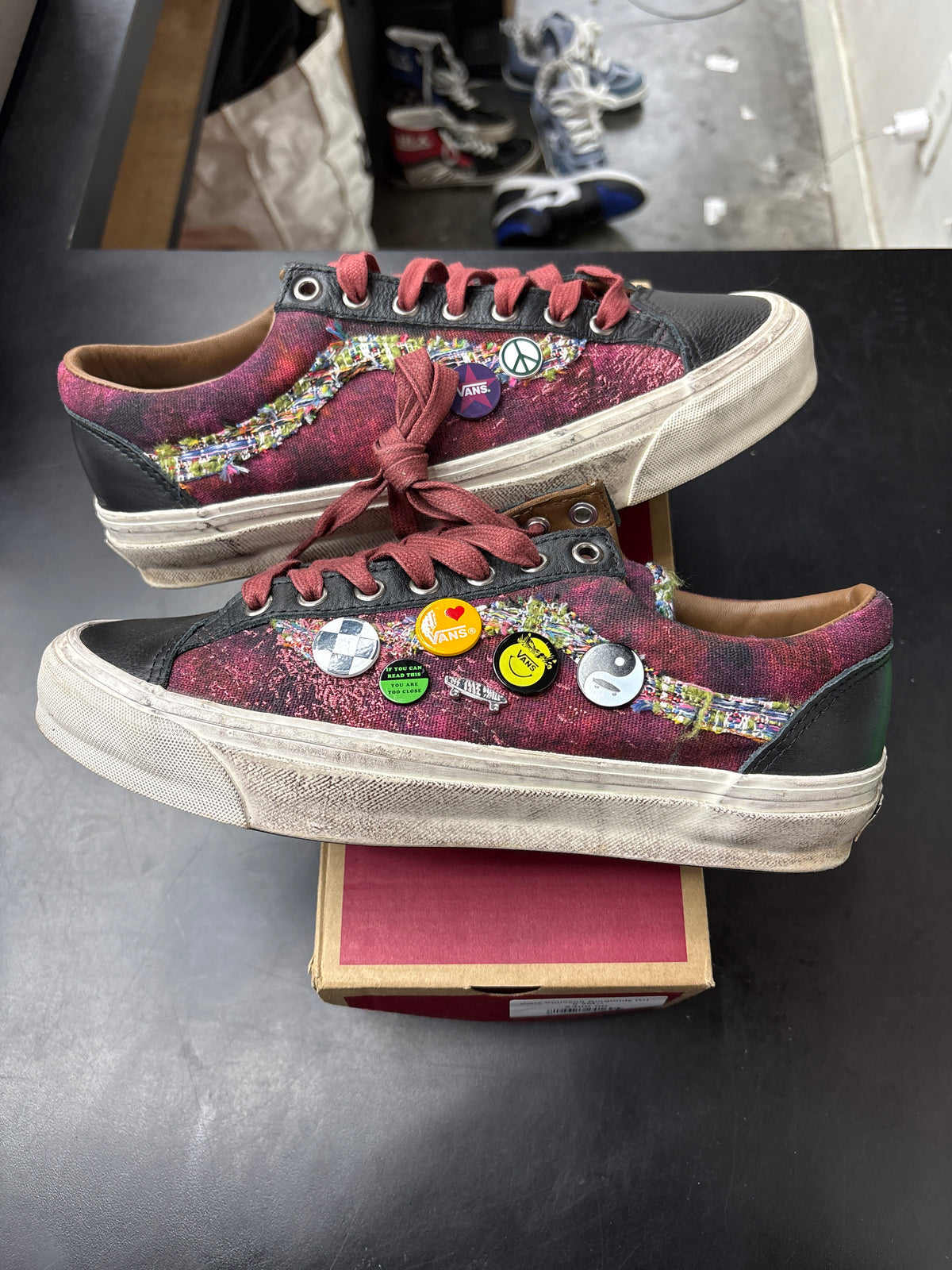 Vans Souvenir Burgundy (U) - 8.5M**