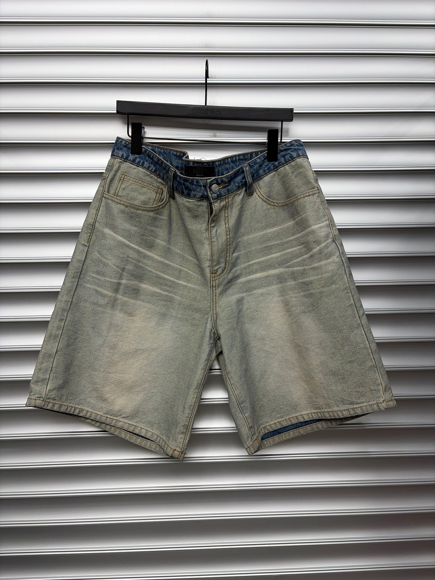HMDD Denim Shorts - L