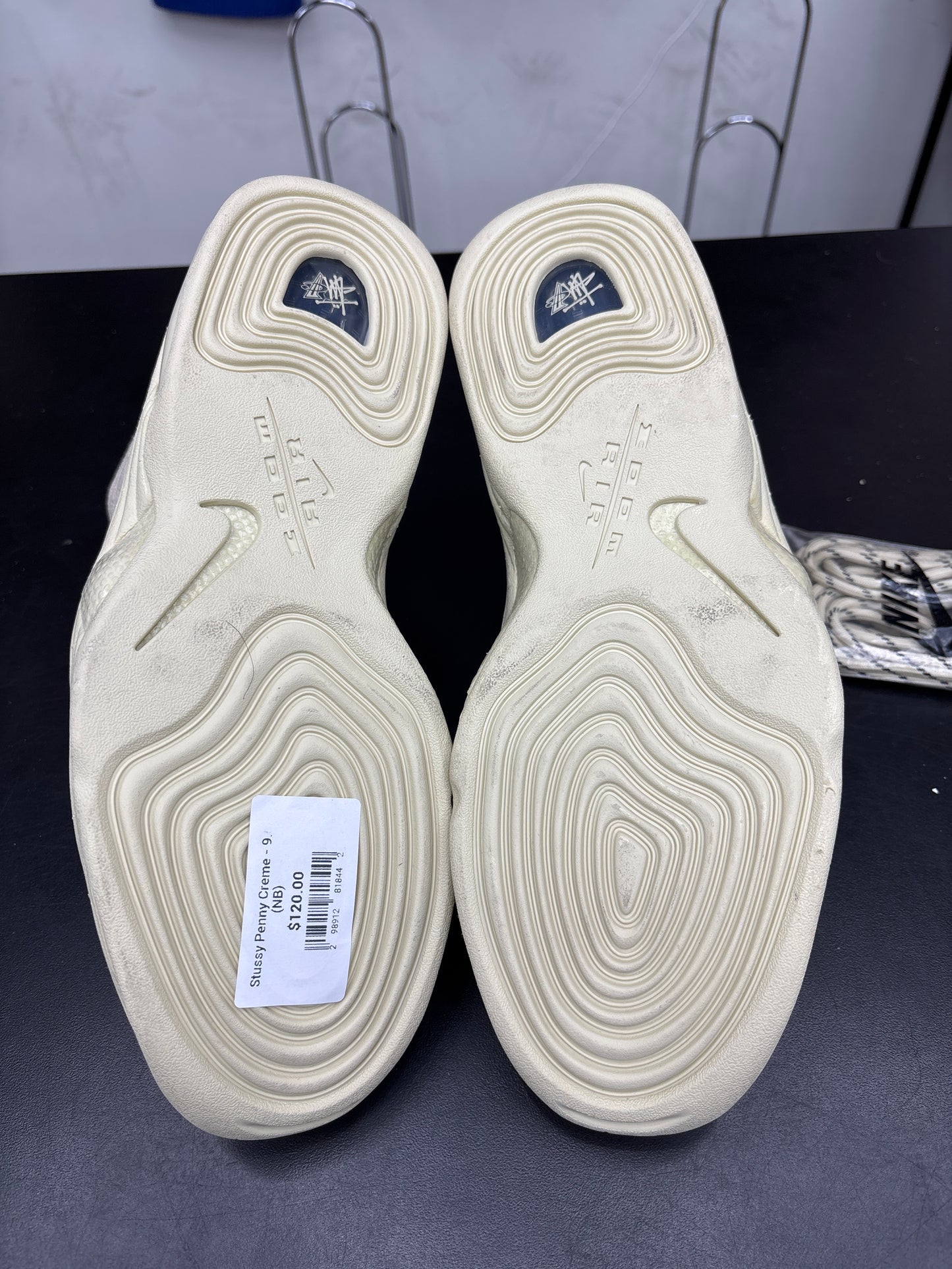 Stussy Penny Creme - 9.5M (NB)