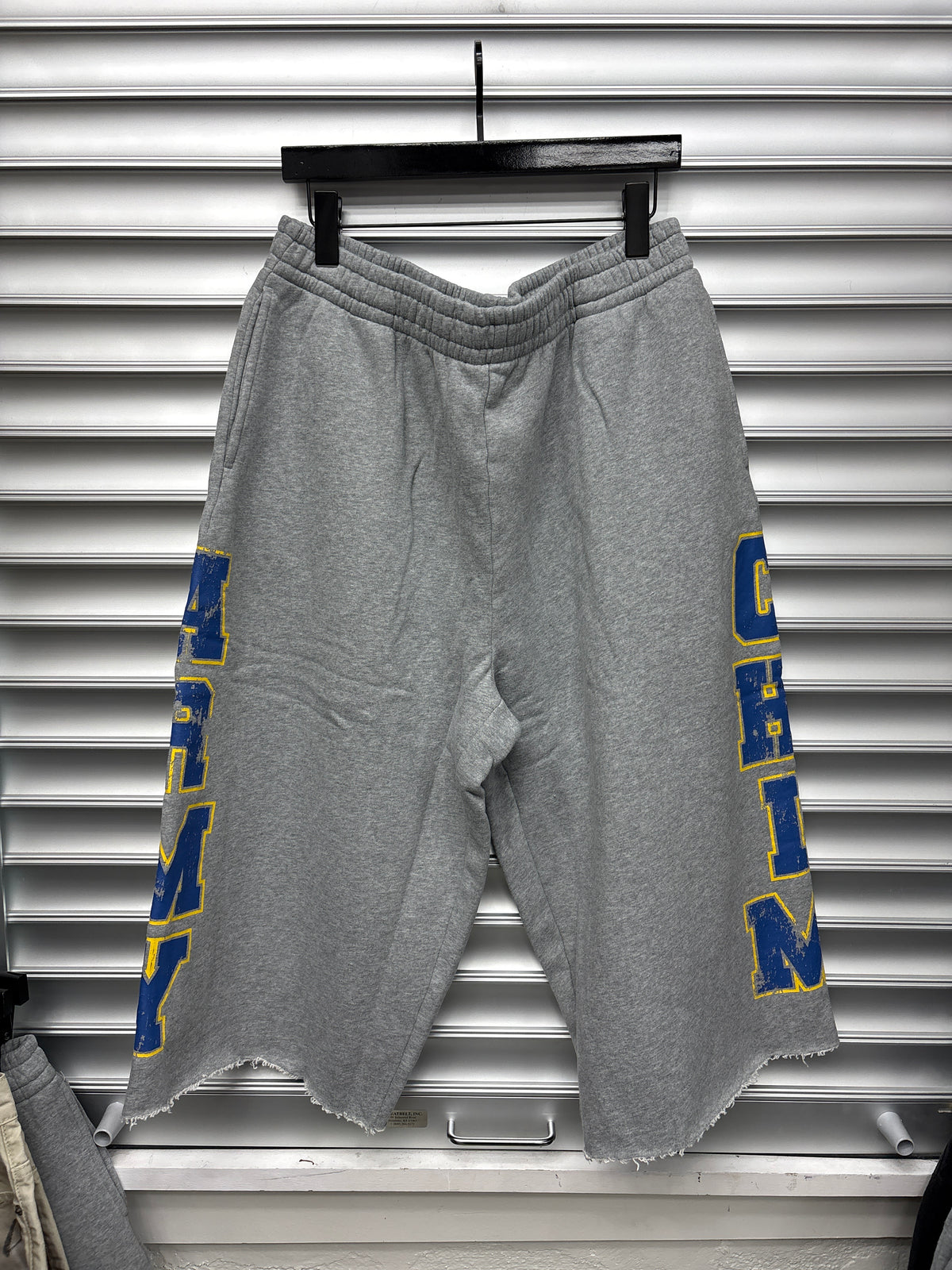 HMDD Grey Army Shorts - XL**