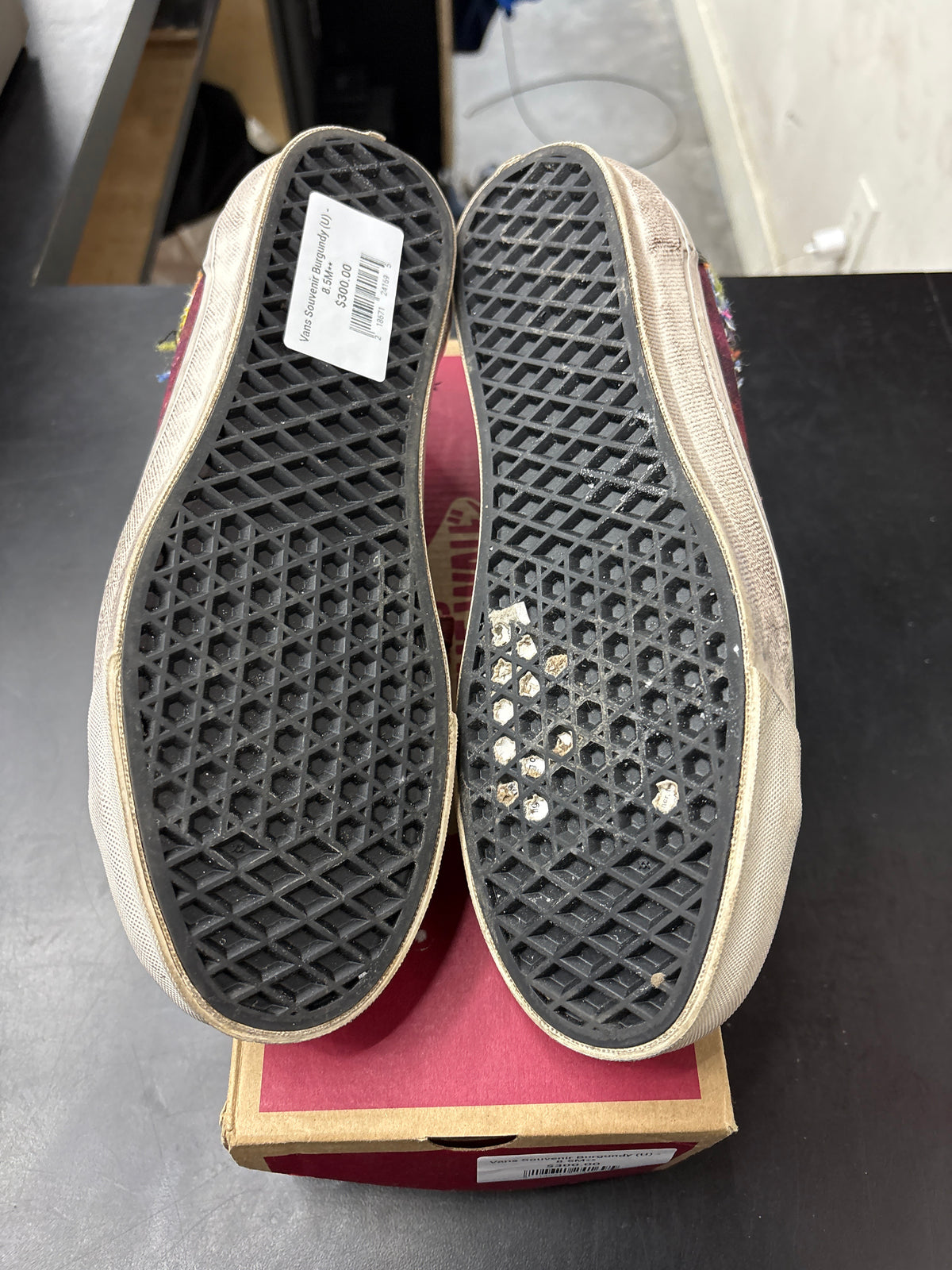 Vans Souvenir Burgundy (U) - 8.5M**