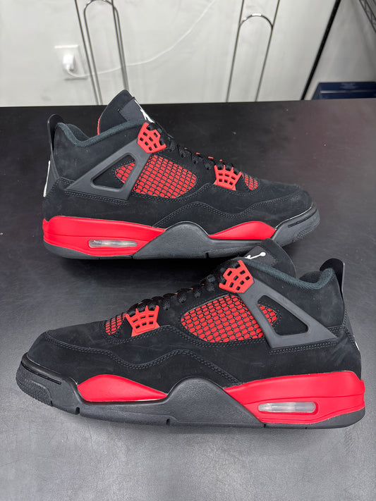 AJ4 Red Thunder (U) - 11M (NB)