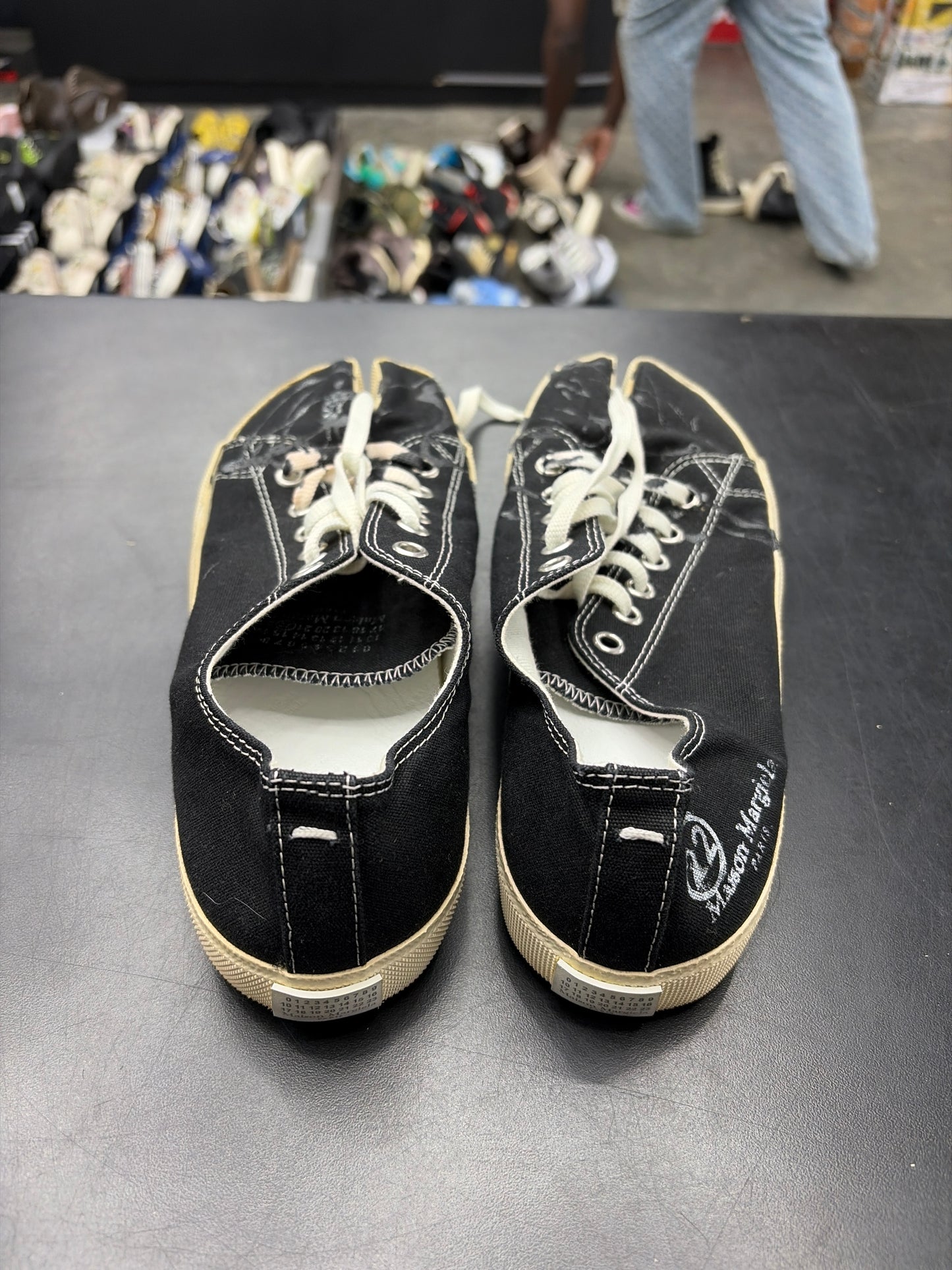 Maison Margiela Tabi Paint Splatter (U) - 41(8) (NB)
