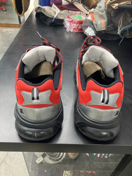 Louis Vuitton Tactic Runner Red/Black (U) - 11.5M (NB)