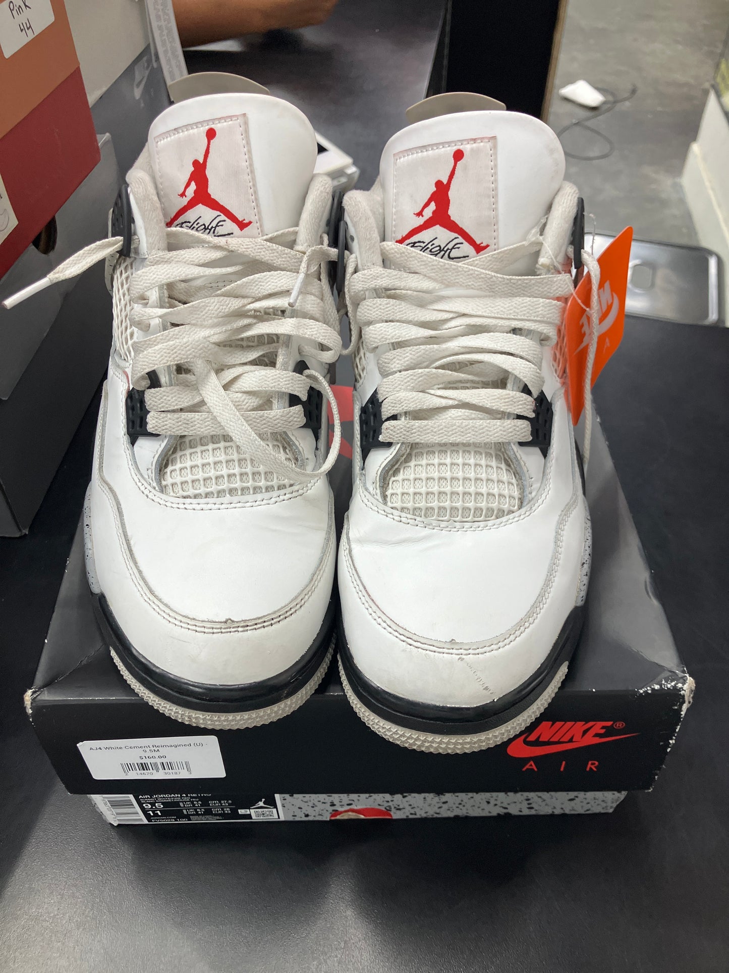 AJ4 White Cement Reimagined (U) - 9.5M