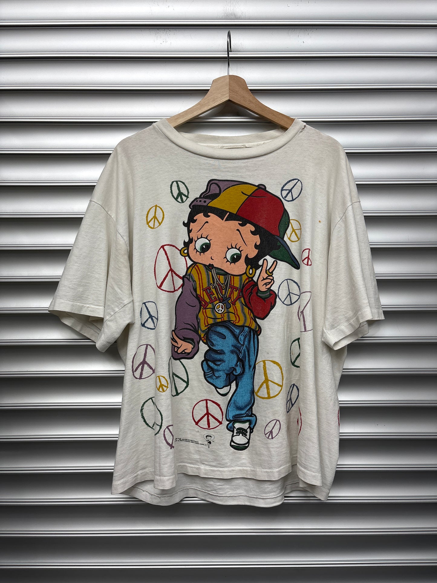 Vintage Betty Boop Peace Tee - L