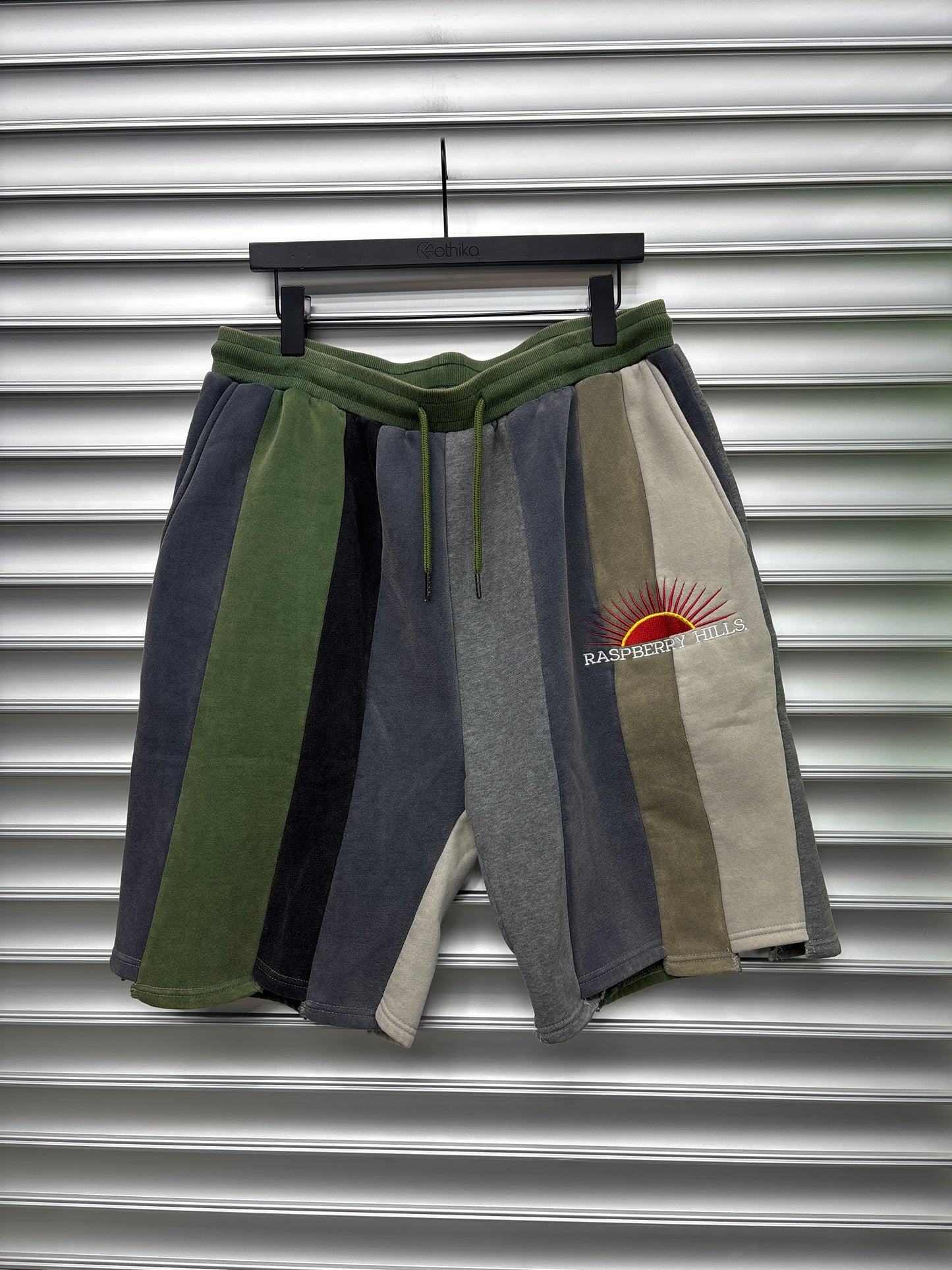 Raspberry Hills Bonsai Shorts - XL