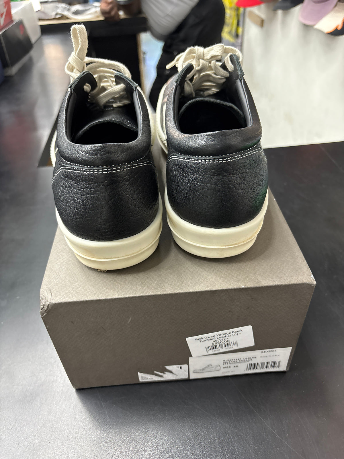 Rick Owen Vintage Black Tumbled Leather (U) - 45(12)**