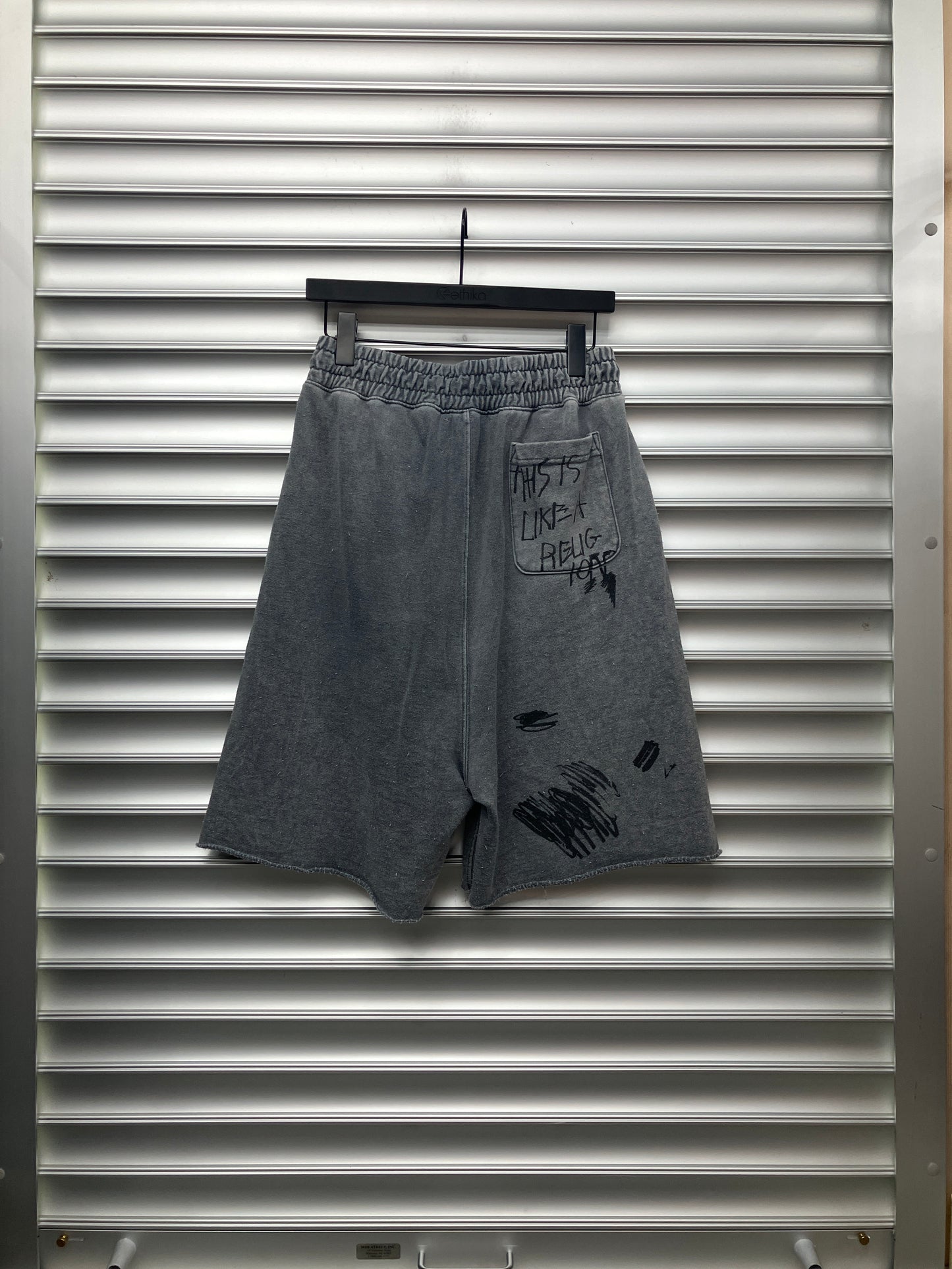 Paly Carrying The Message Sweat Shorts - L