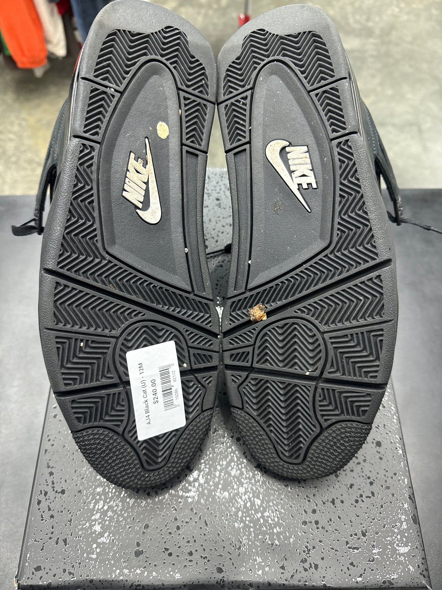AJ4 Black Cat (U) - 12M