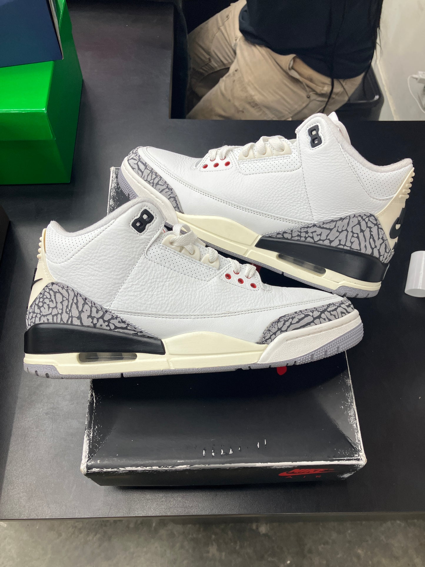 AJ3 White Cement Reimagined (U) - 9.5M