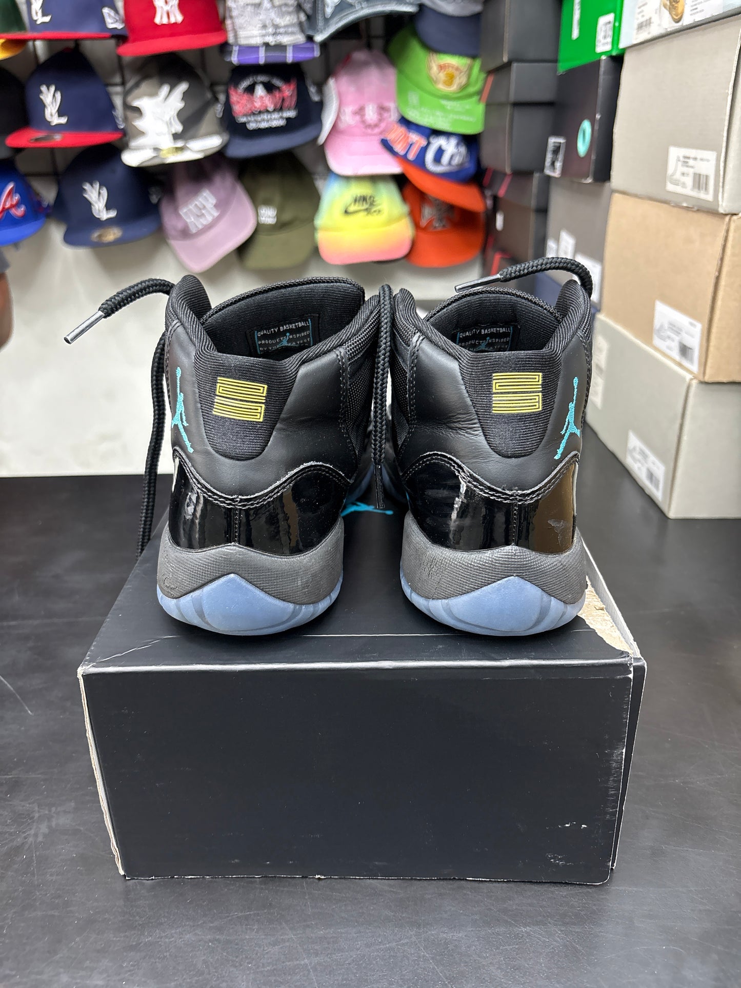 AJ11 Gamma Blue (U) - 7Y