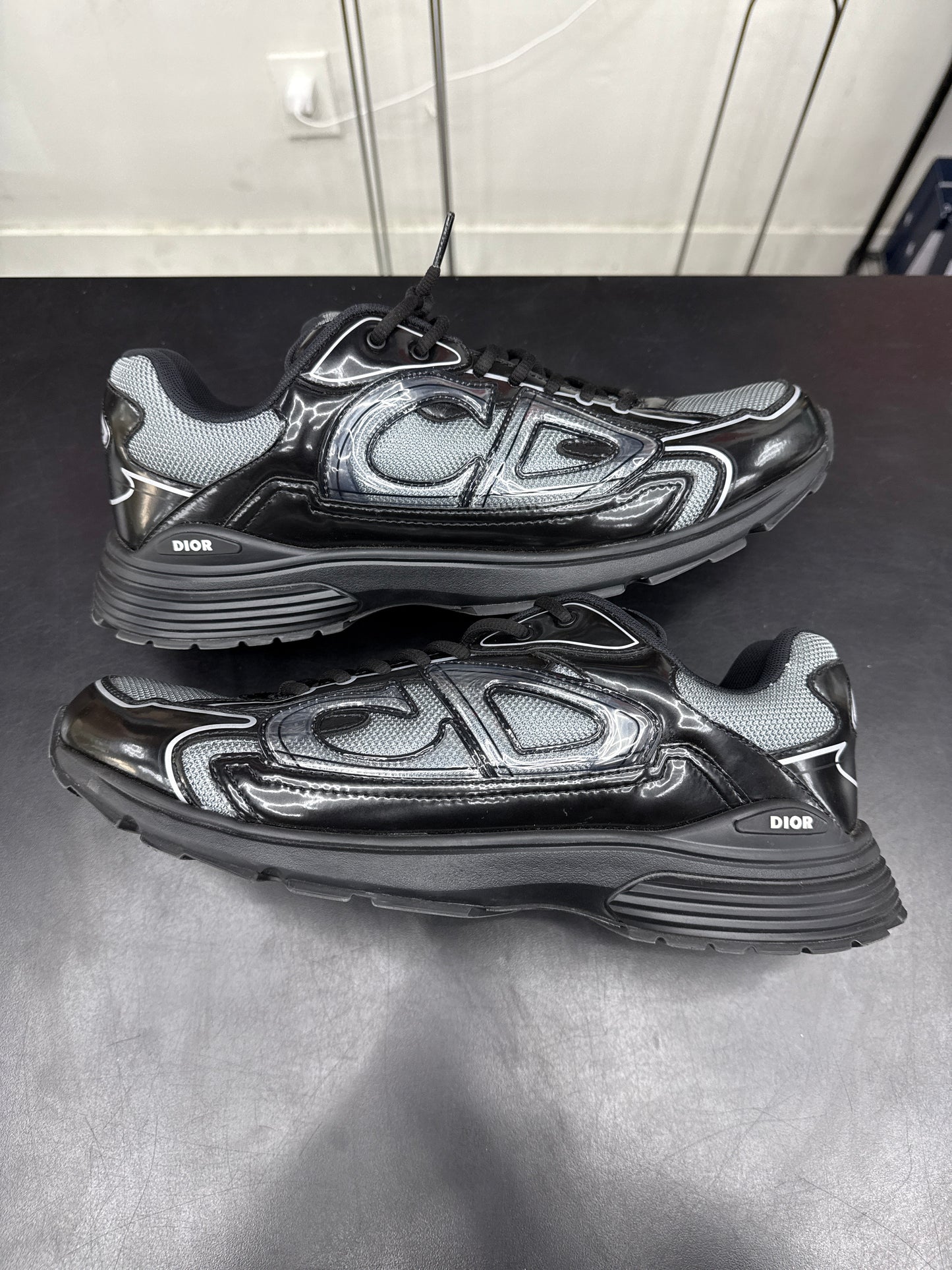 Dior B30 Patent Black (U) - 47 (NB)