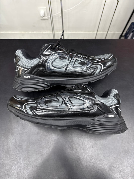Dior B30 Patent Black (U) - 47 (NB)
