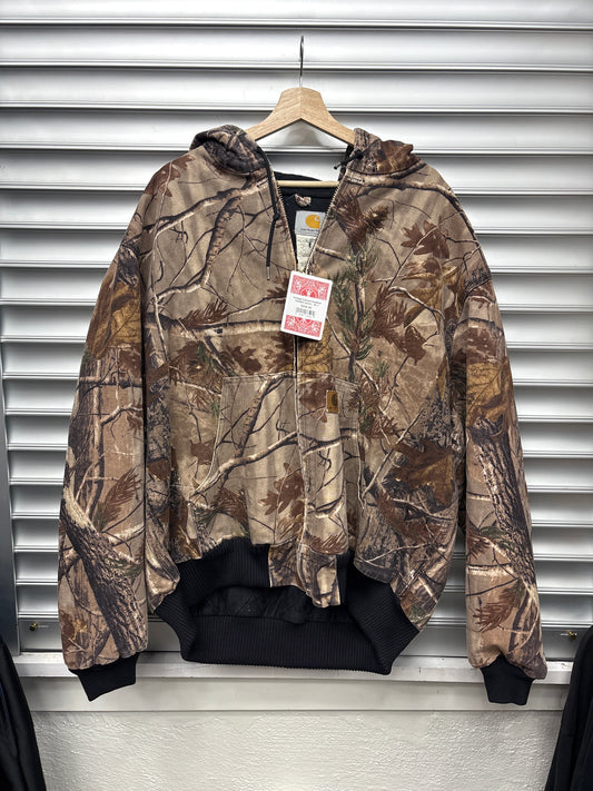 Vintage Carhartt Realtree Hooded Jacket - XL**