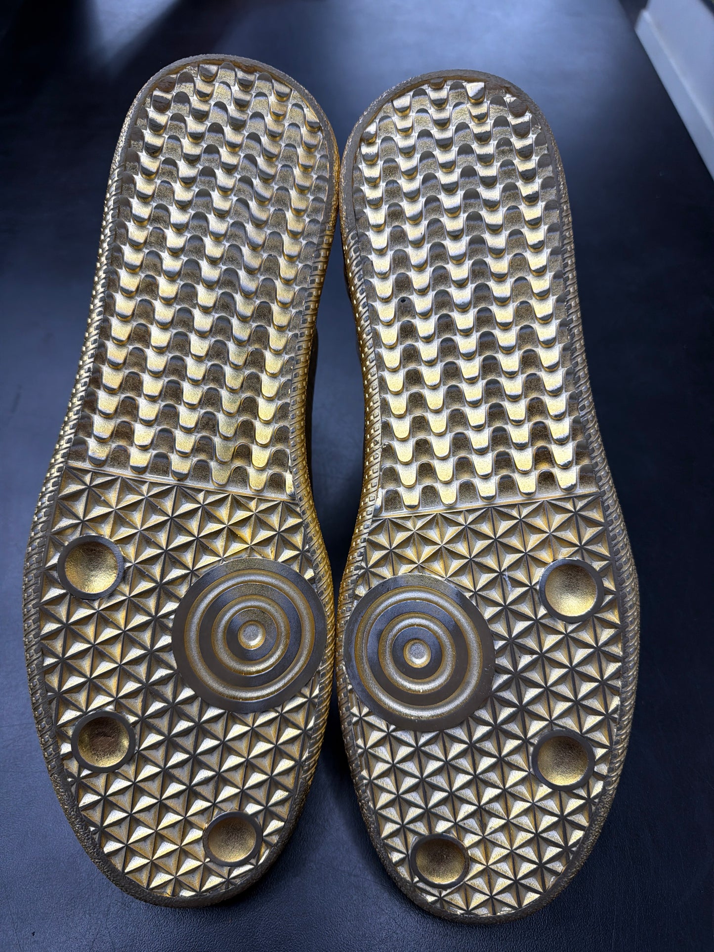 Maison Margiela Future Low Gold (U) - 45(12) (NB)