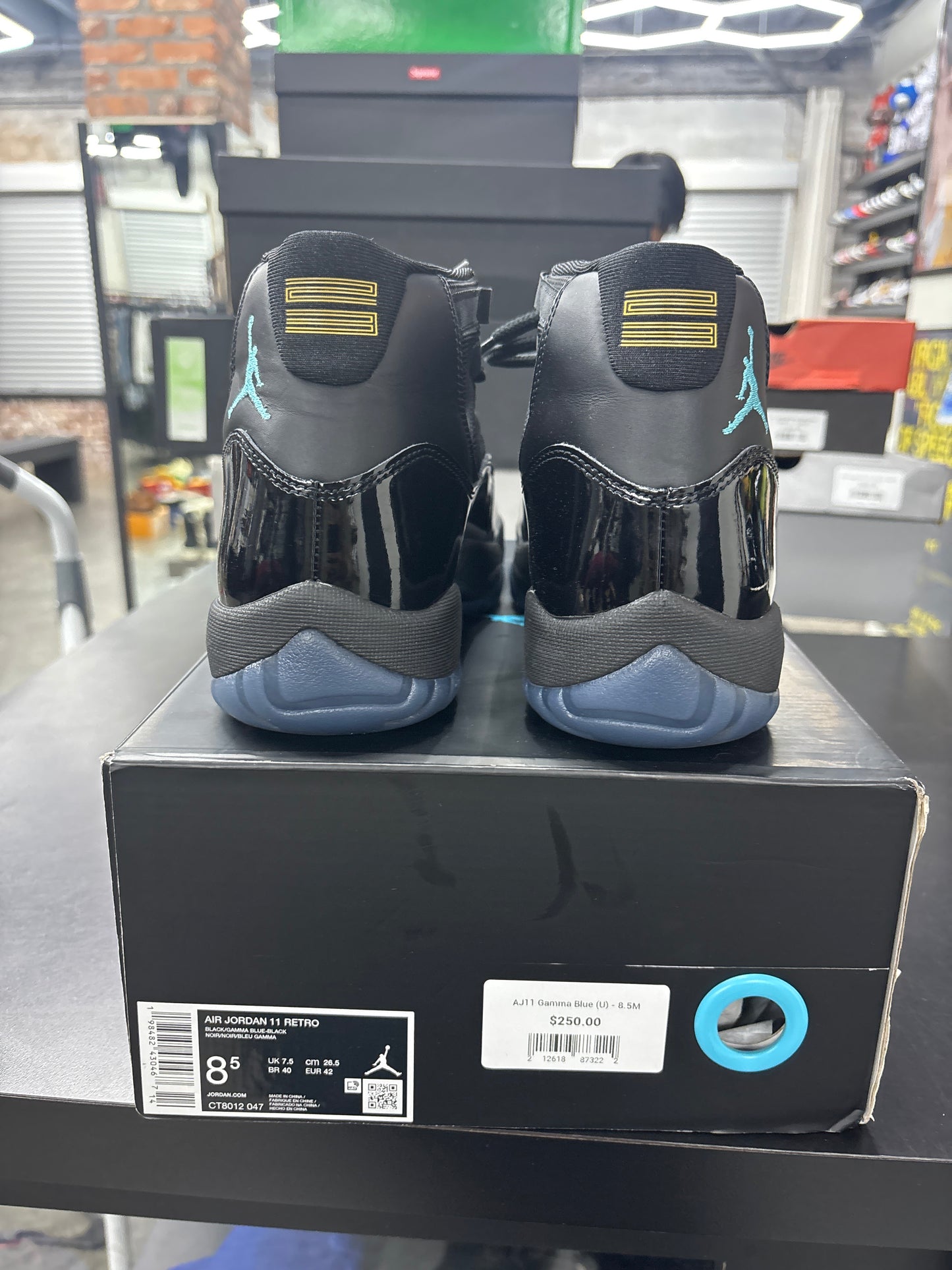 AJ11 Gamma Blue (U) - 8.5M
