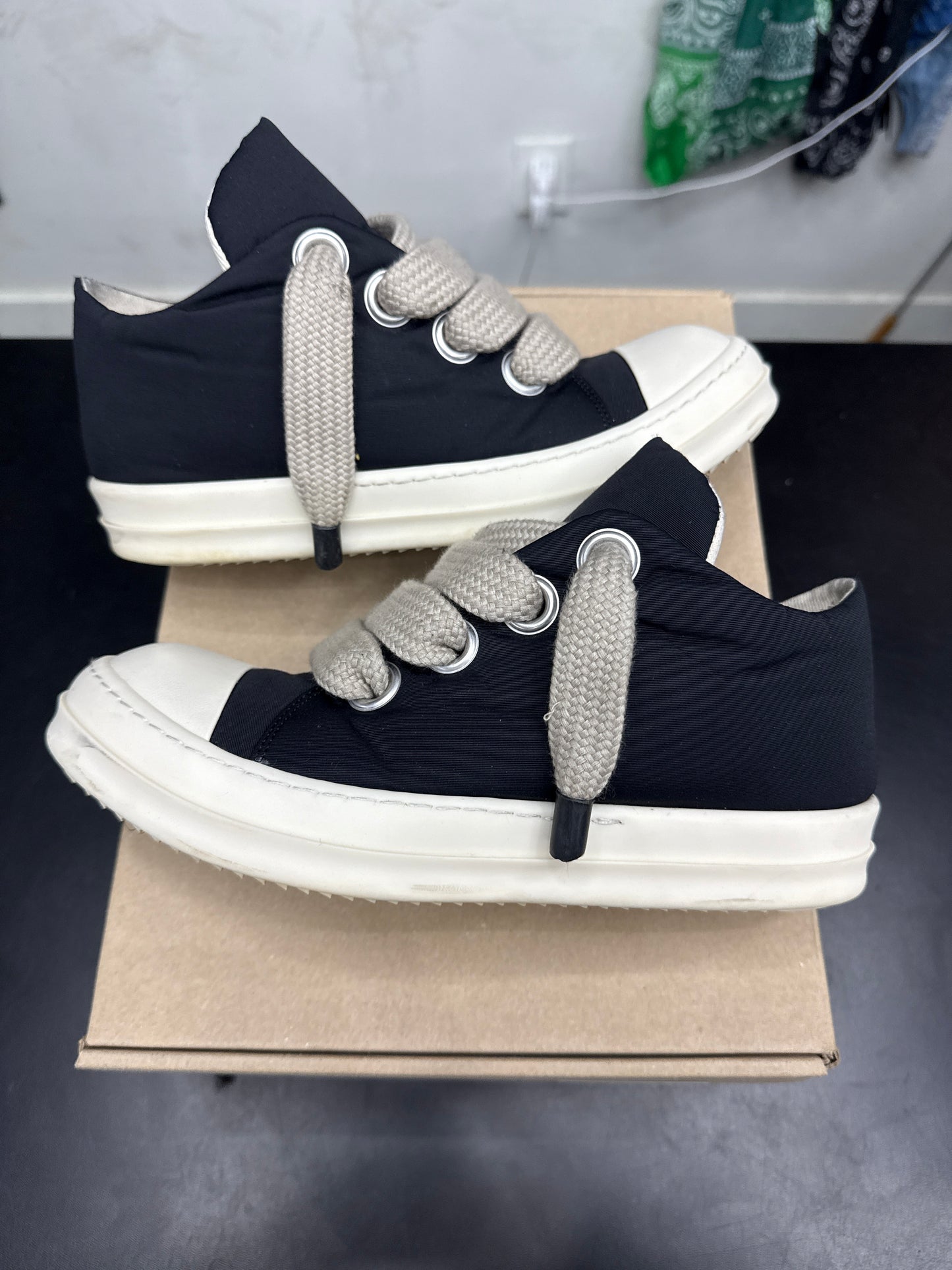 Rick Owen DRKSHDW Jumbo Puffer Lace (U) - 40(7)