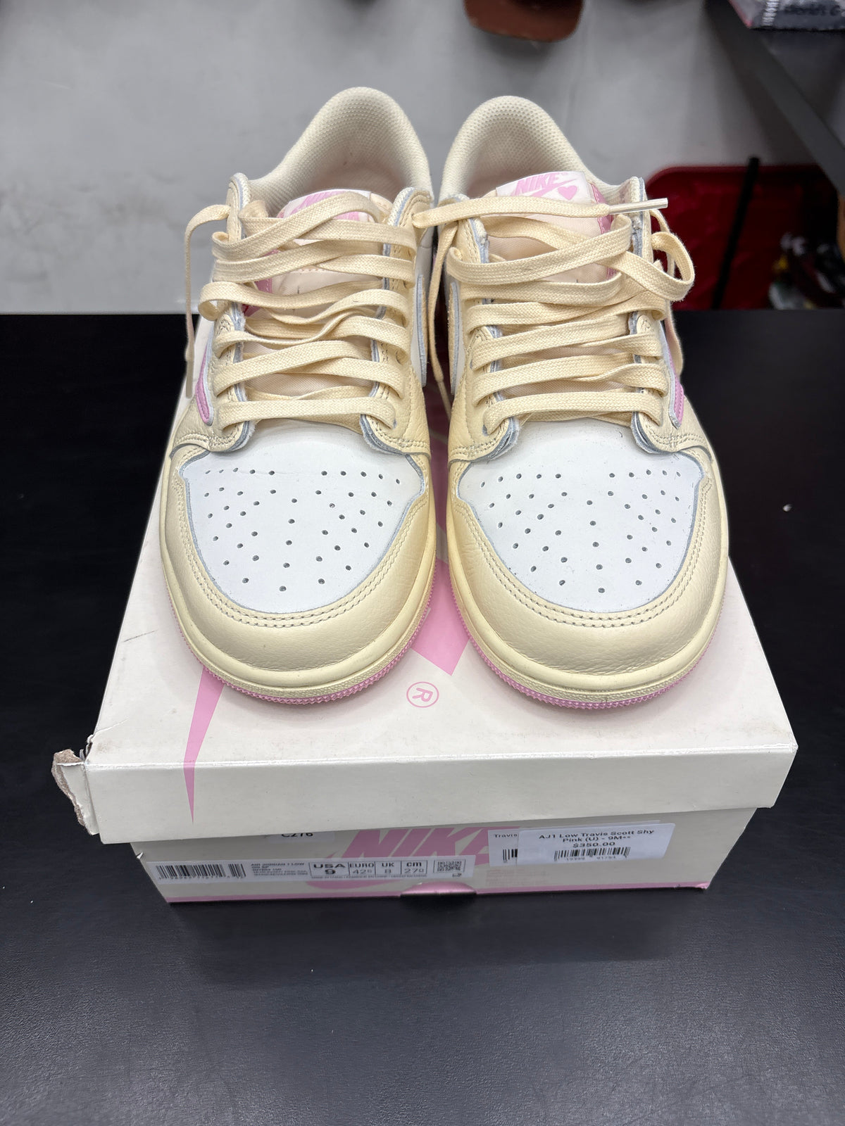 AJ1 Low Travis Scott Shy Pink (U) - 9M**