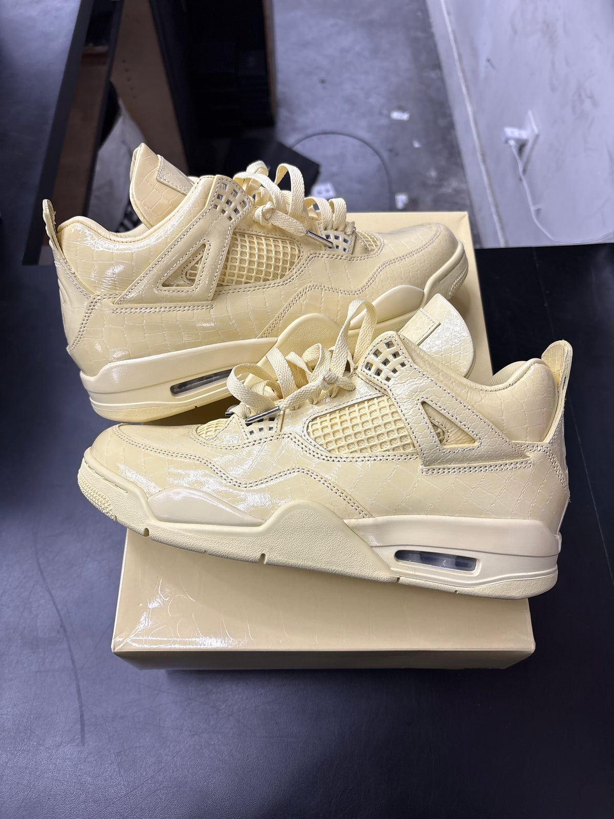 AJ4 Lemonade (U) - 9.5M**
