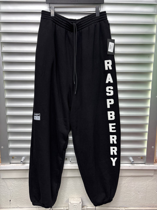 Raspberry Hills Black Sweatpants - L