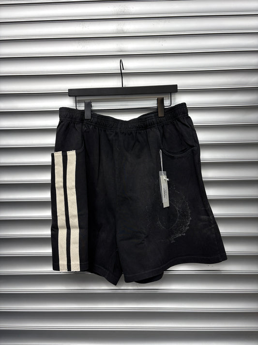 424 Printed Crest Logo Shorts - XL**