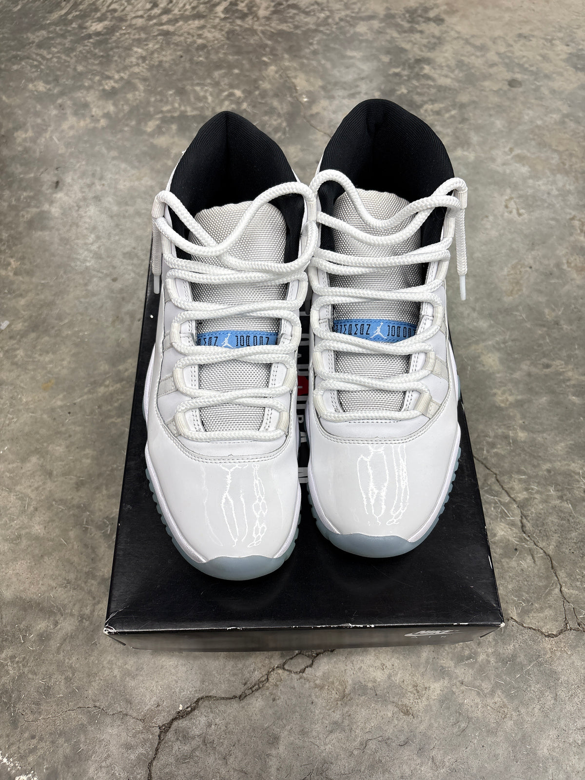 AJ11 Legend Blue (U) - 9M**