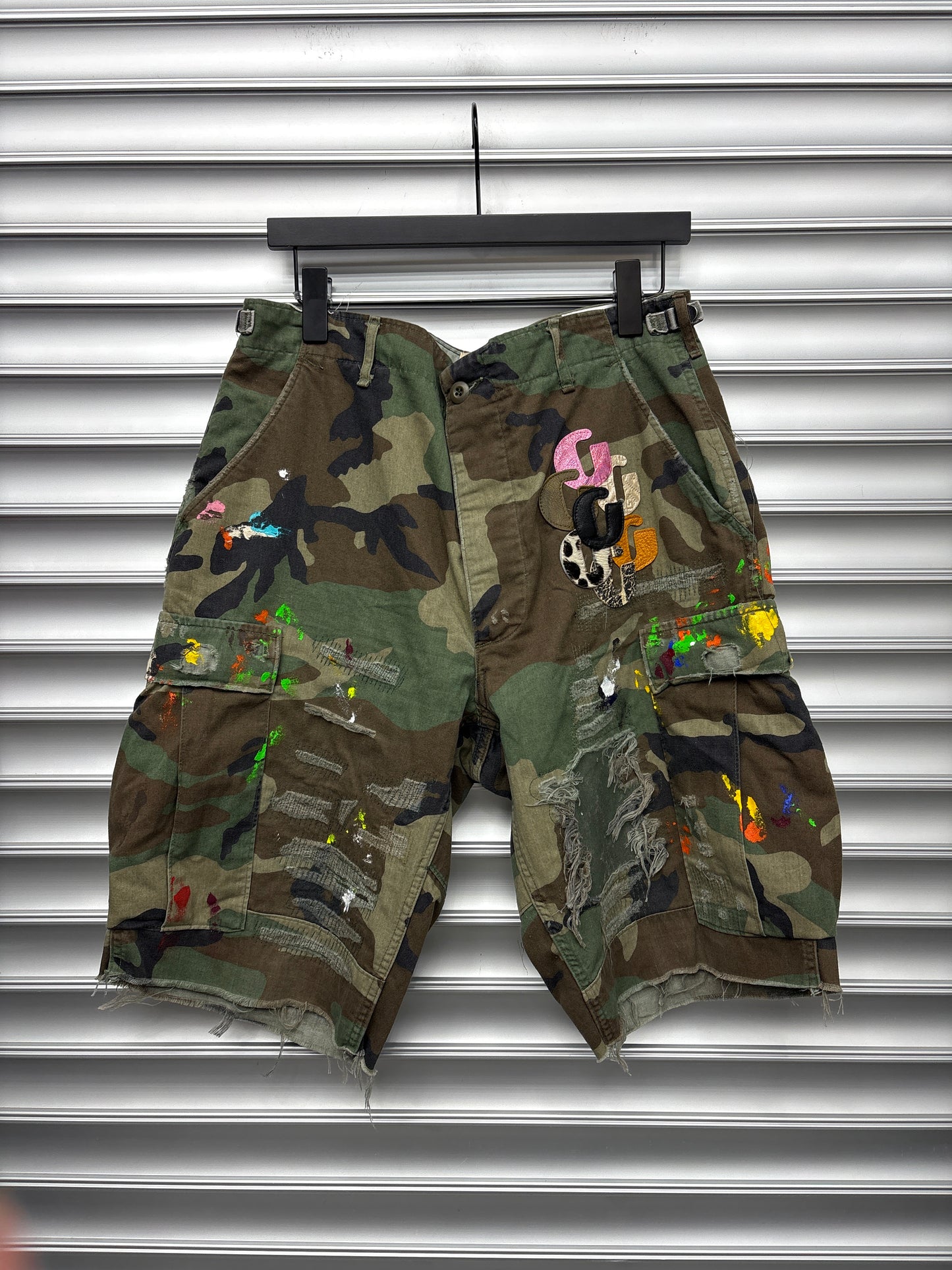 Gallery Dept G Patch Camo Shorts - 34**