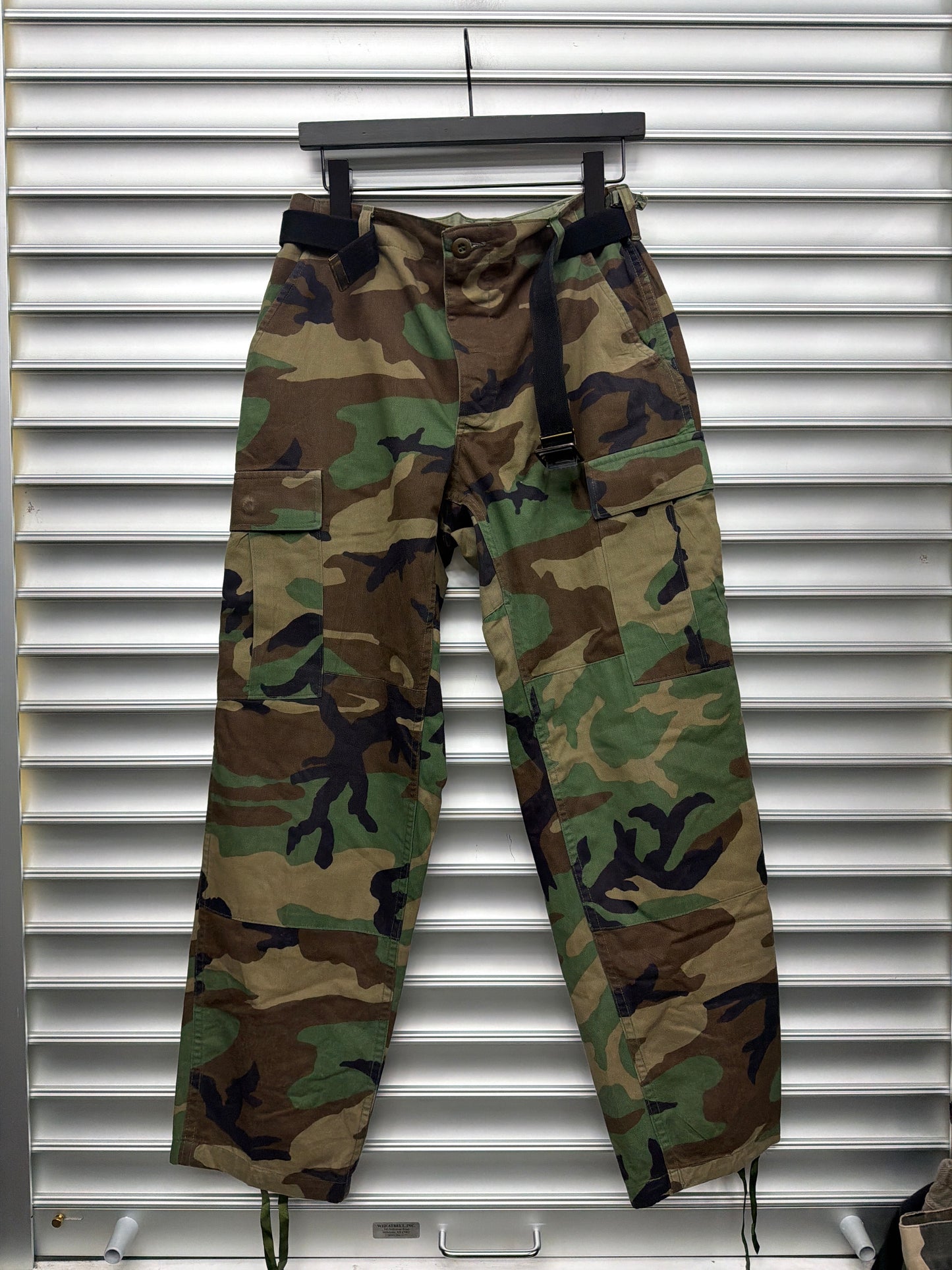 Vintage Camo Pants - 28