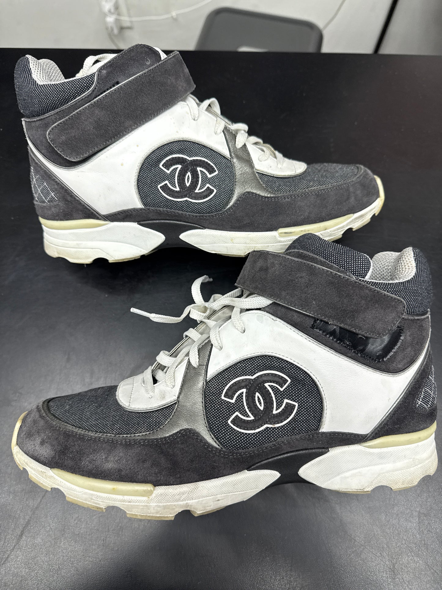 Chanel Trainer High Grey (U) - 44(11) (NB)