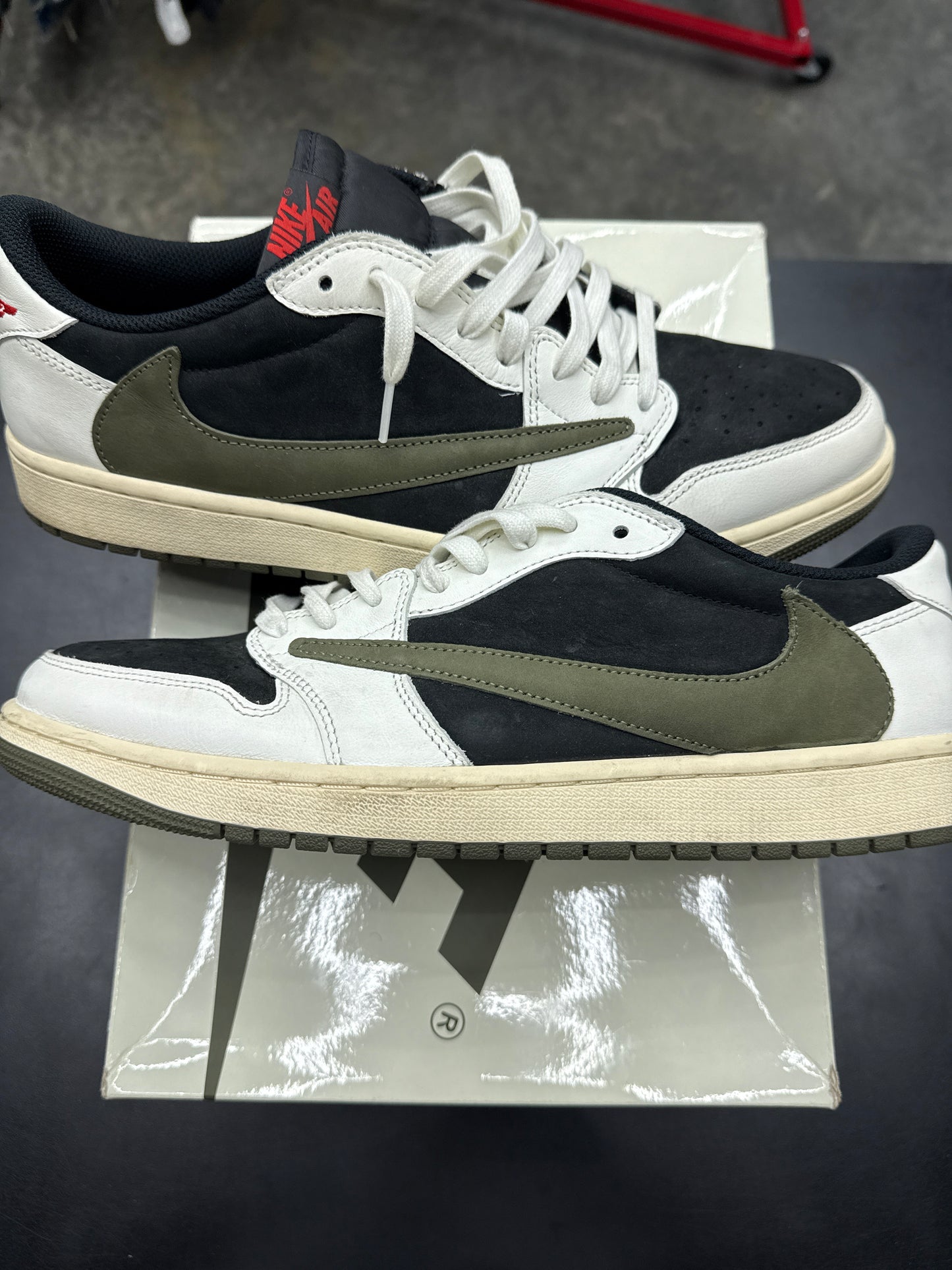 AJ1 Low Travis Scott Olive (U) - 14.5W