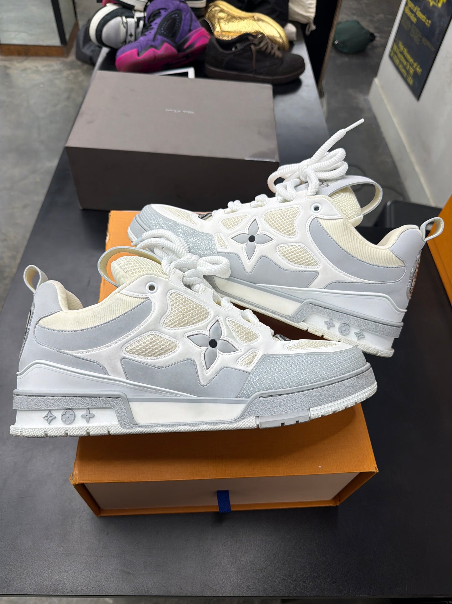 Louis Vuitton SK8 Grey (U) - 13M