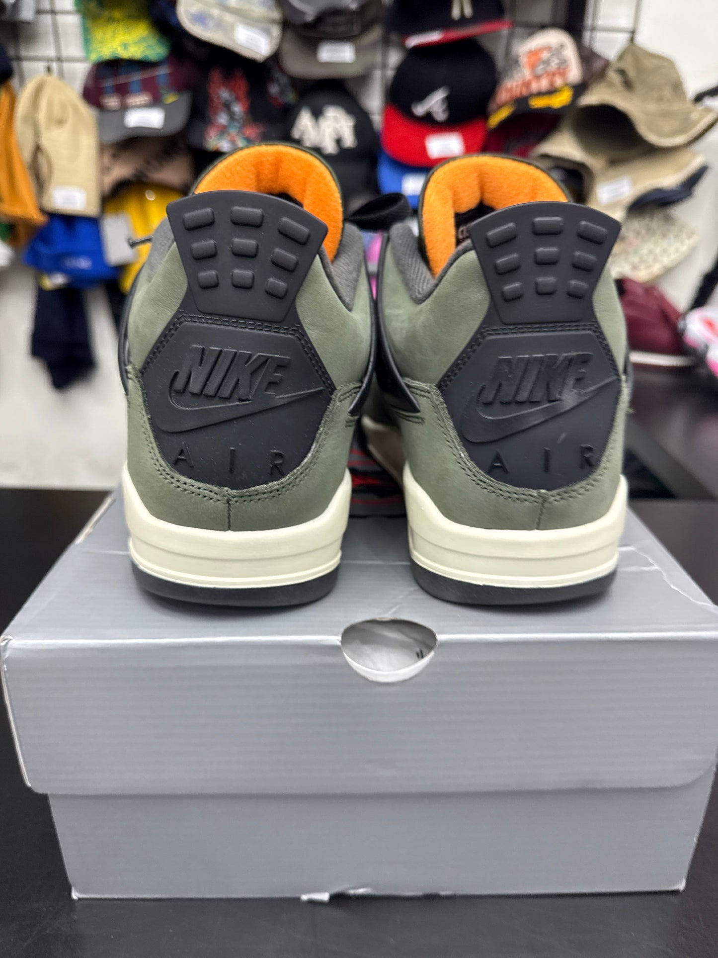 AJ4 Undefeated (U) - 9.5M