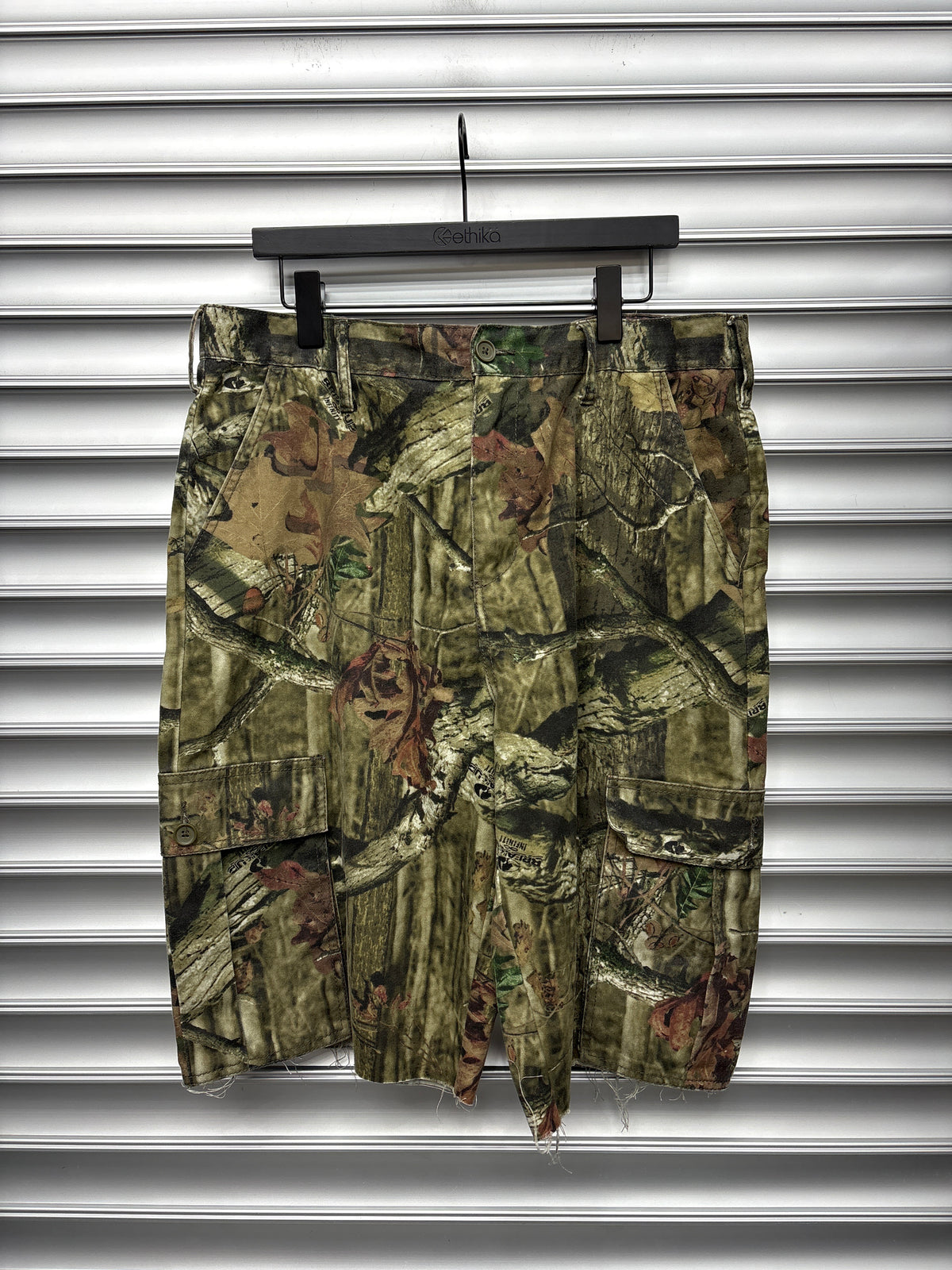 Vintage Real Tree Shorts - 36**