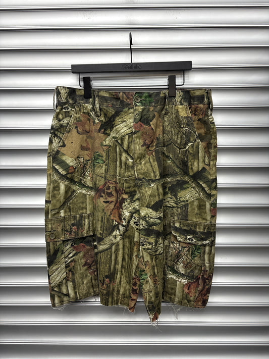 Vintage Real Tree Shorts - 36**