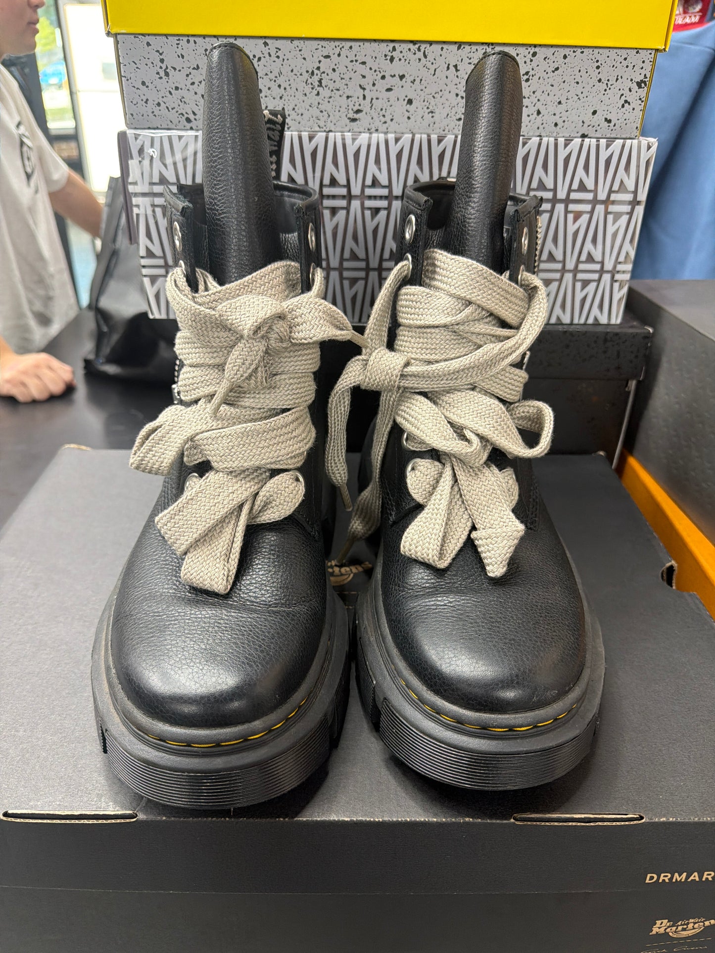 Rick Owen Dr Marten DMXL Jumbo Lace Boot (U) - 12M