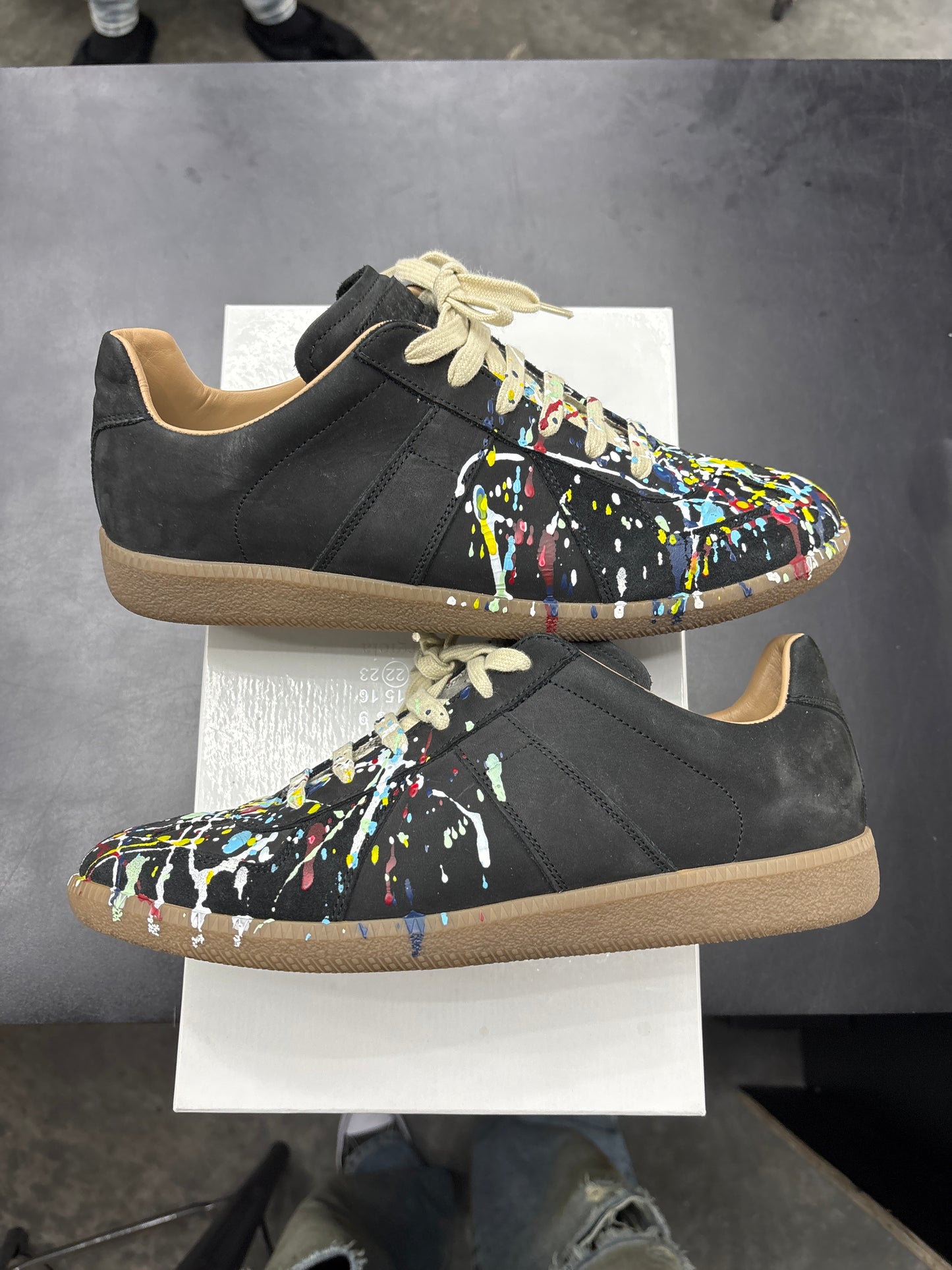 Maison Margiela Replica Paint Splatter Black (U) - 42(9)