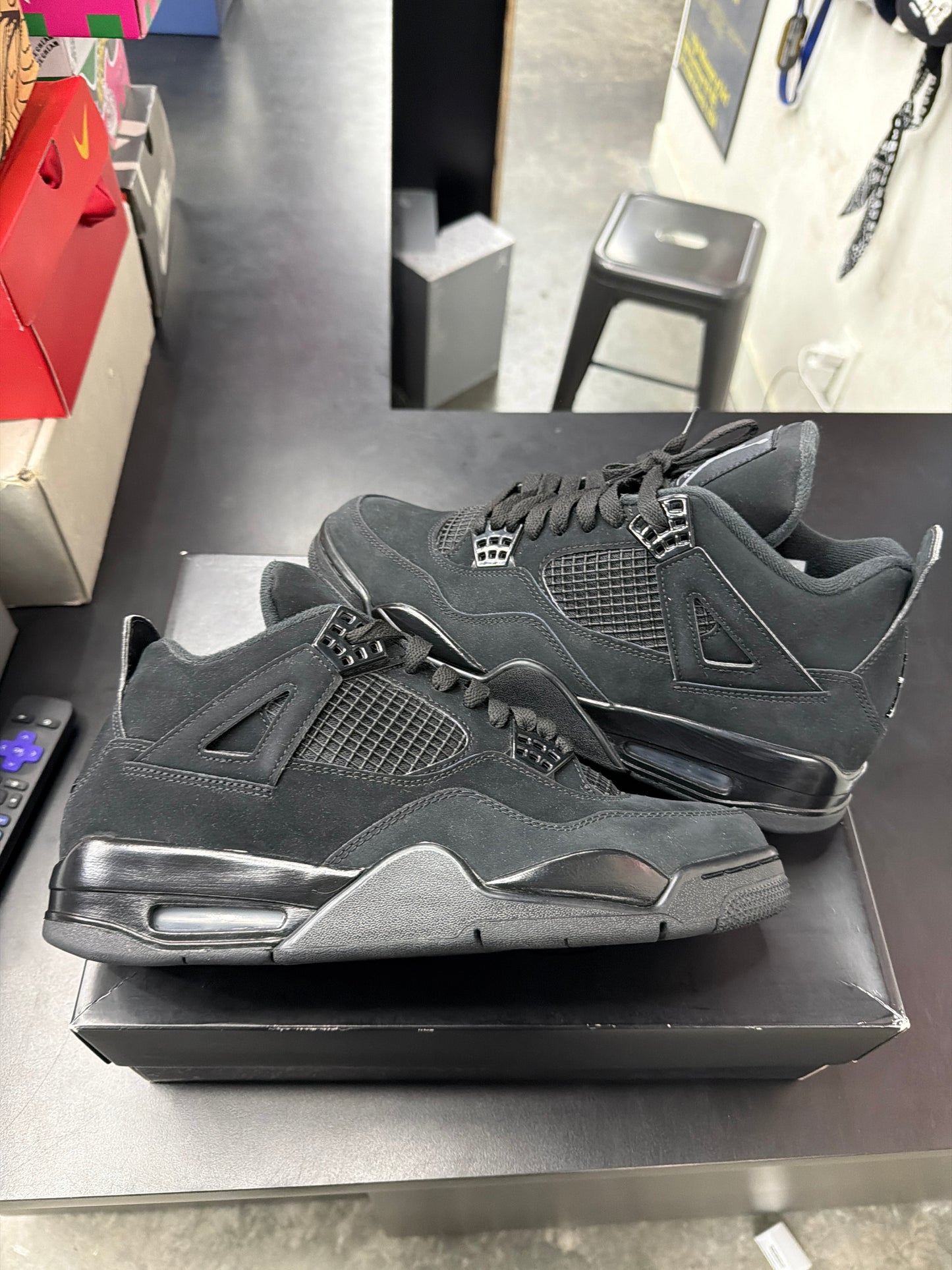 AJ4 Black Cat (U) - 10M (2020)