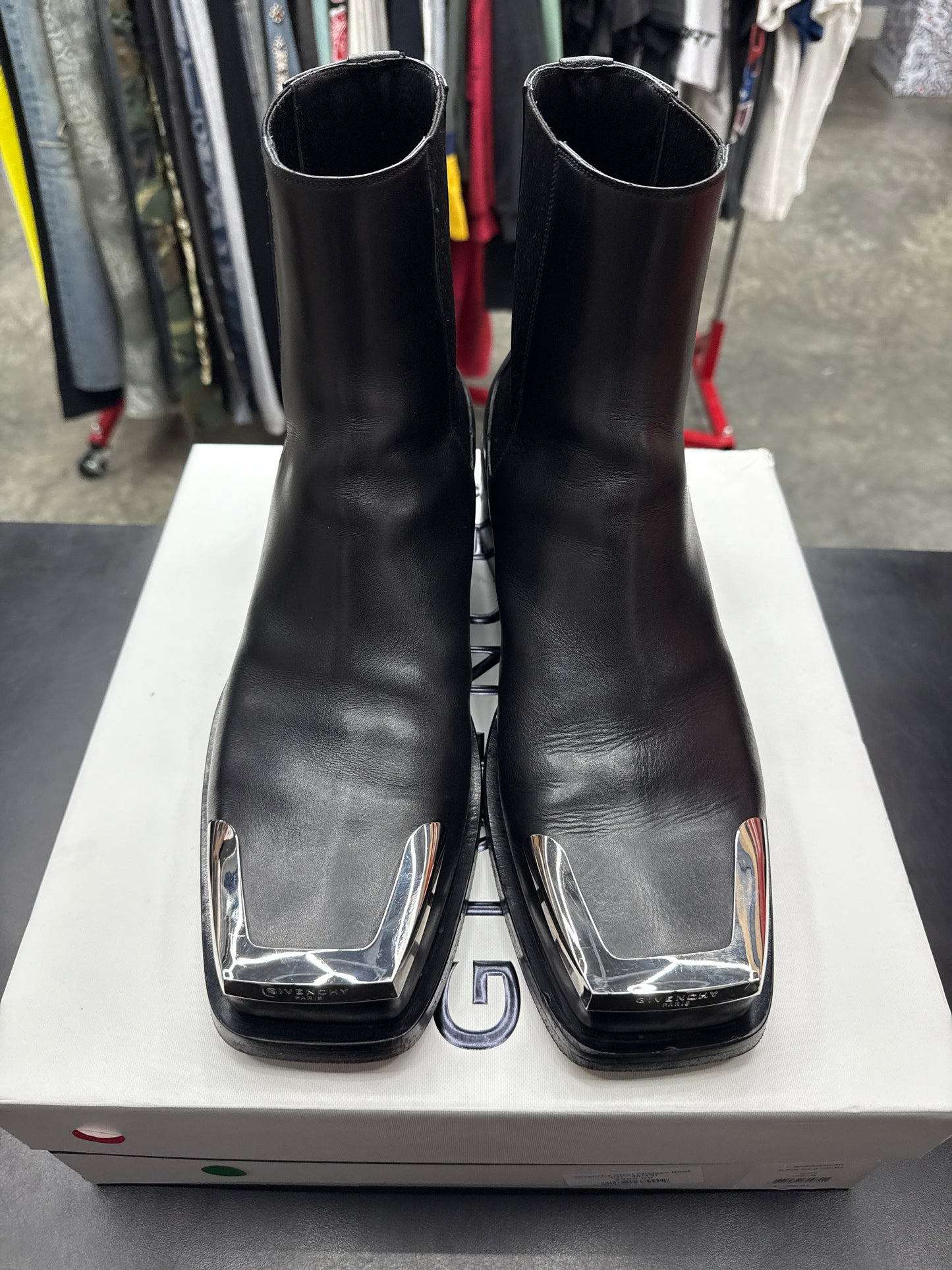 Givenchy Steel Chelsea Boot (U) - 46(13)