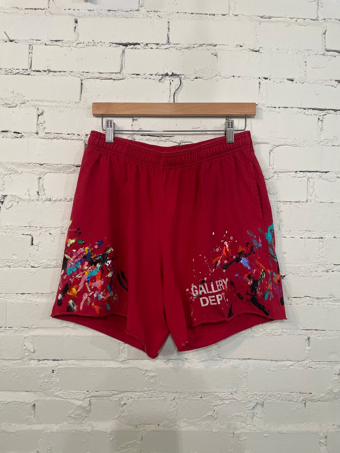 Gallery Dept Red Paint Splatter Shorts - M