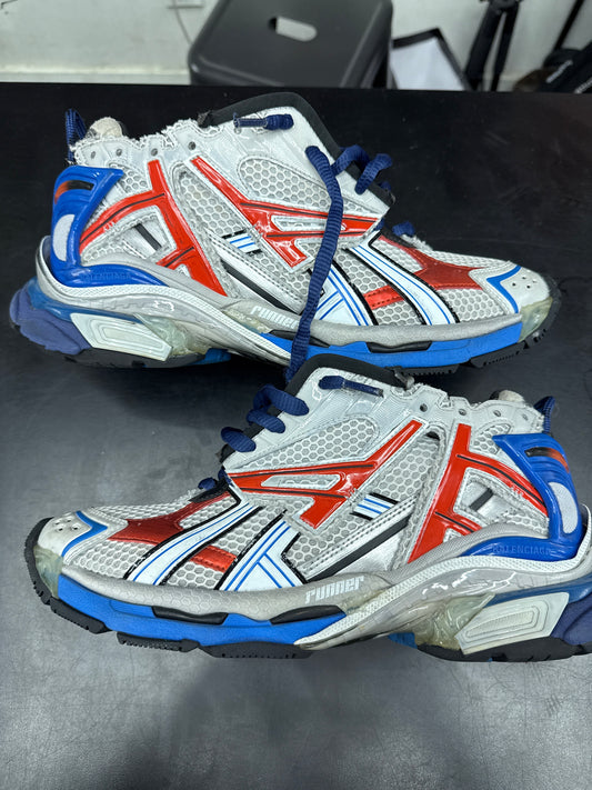 Balenciaga Runner USA (U) - 42(9) (NB)